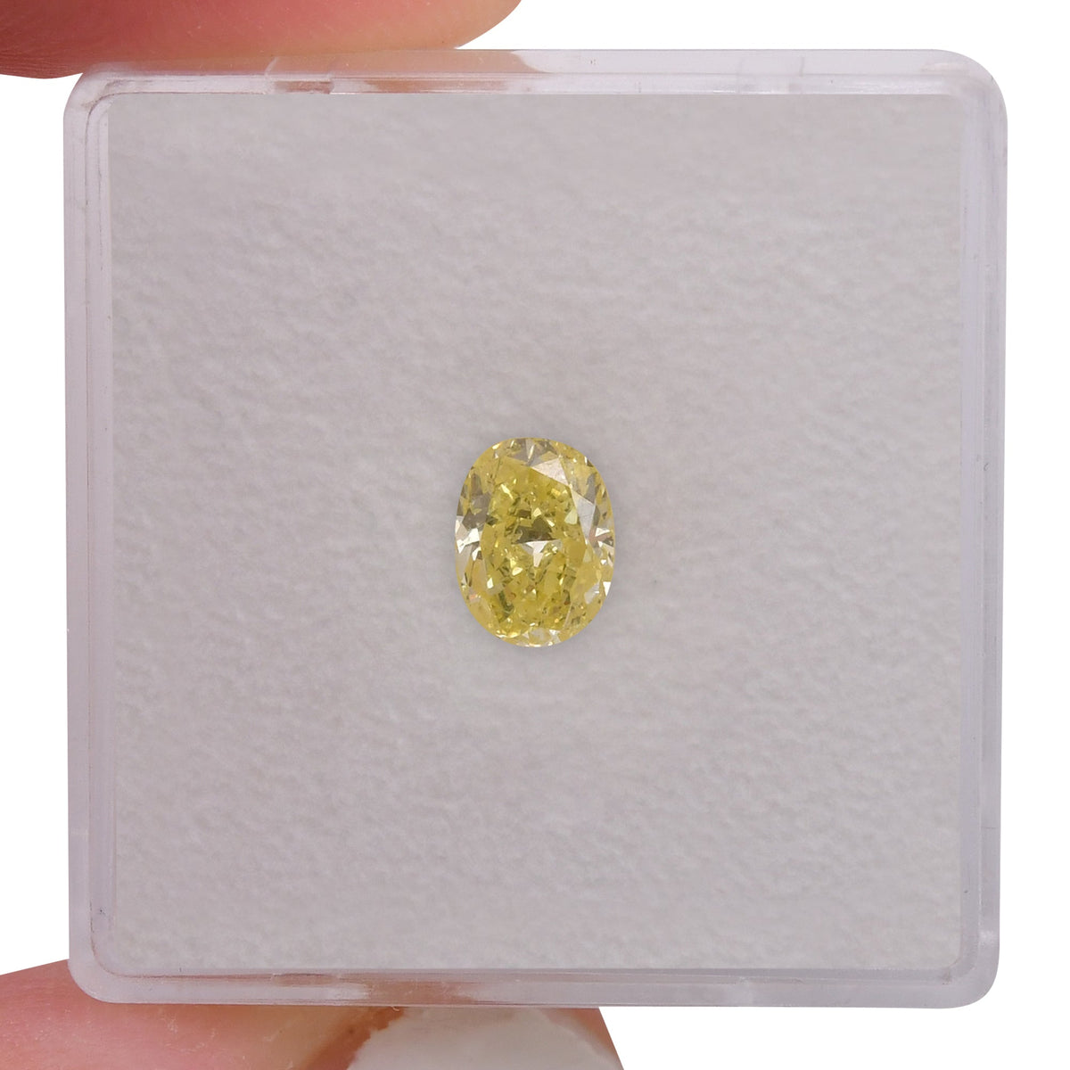 Ovaler Diamant | 0,83 ct | Intensiv gelb | VVS2 | GIA | Ref. 592354