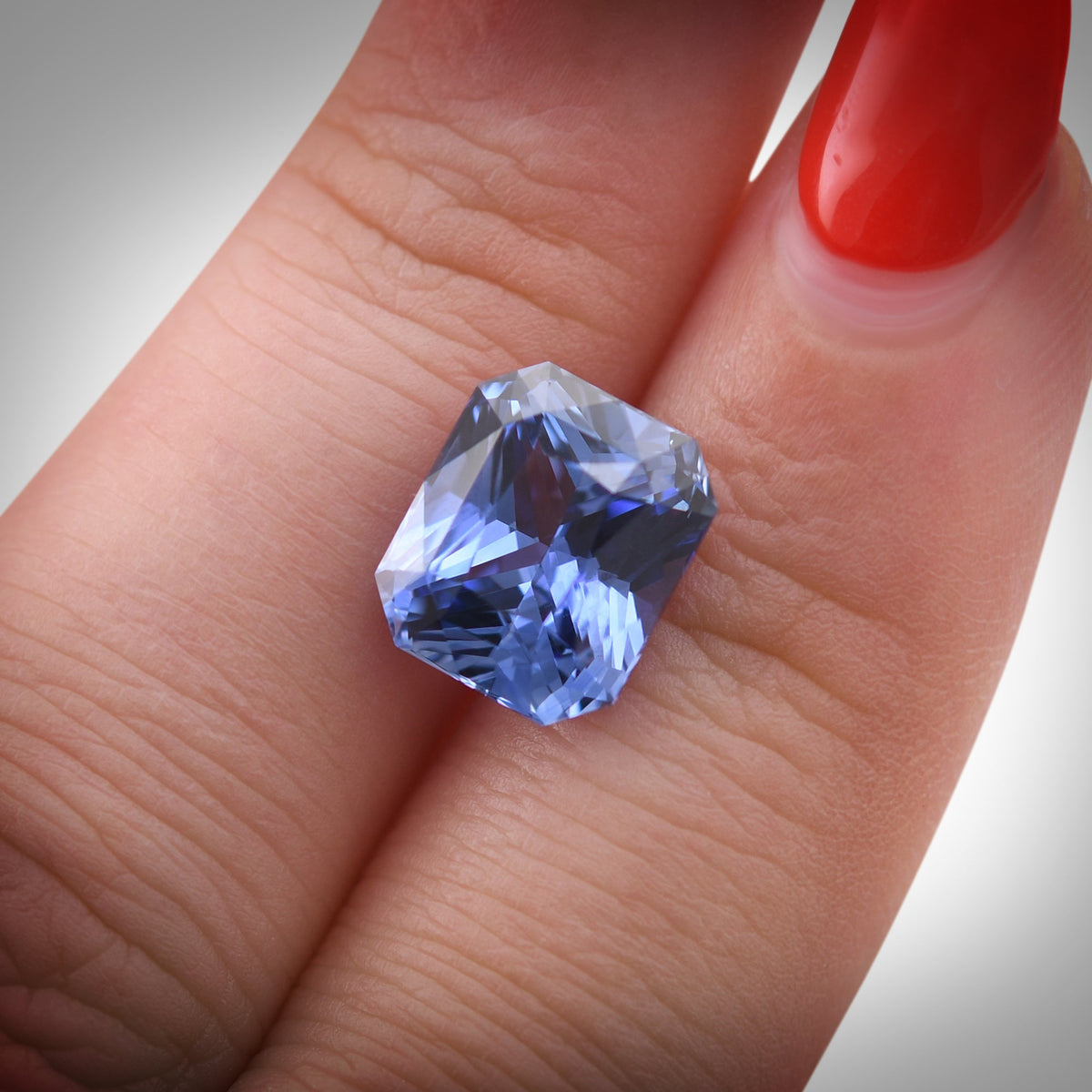 Strahlender Saphir | 6,04 ct | Blau | CD | Ref. 719422