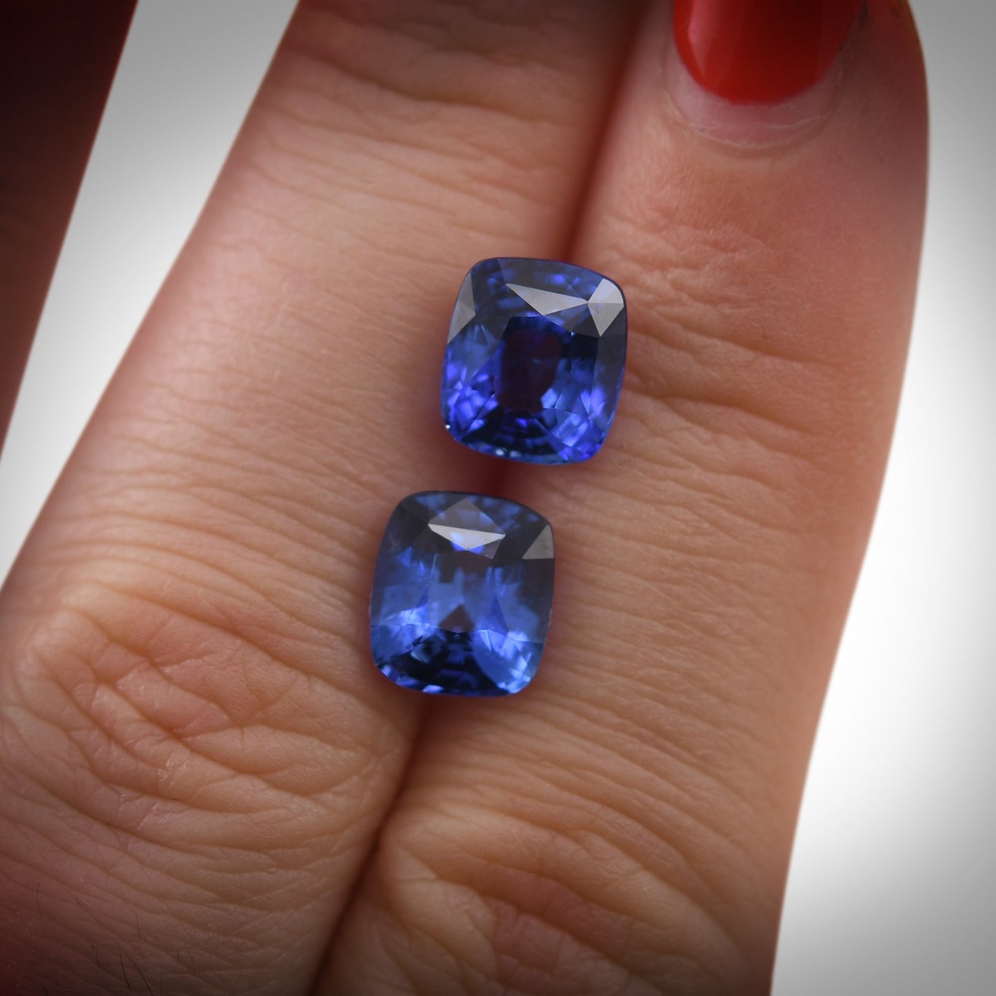 6,64 Karat blauer Kissen-Saphir aus Sri Lanka, GIA