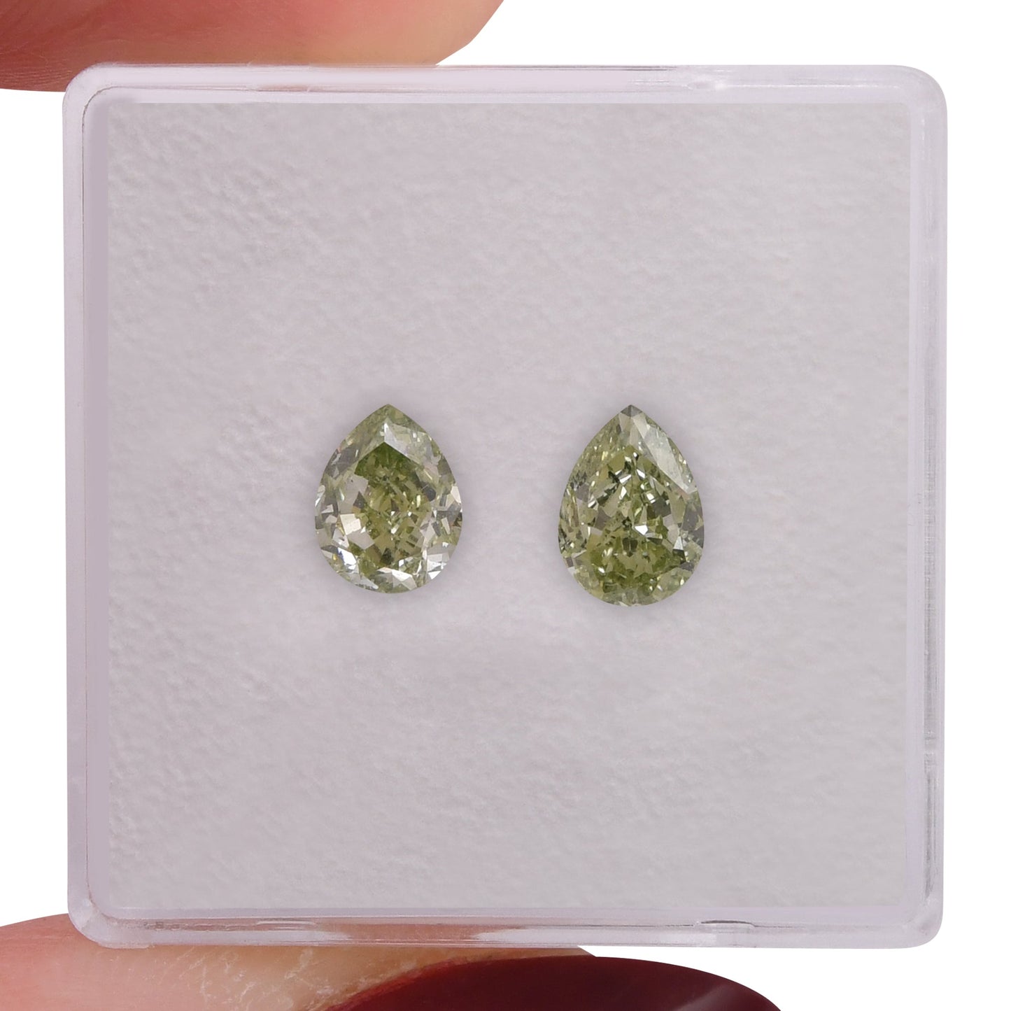1,25 Karat Fancy Yellow Green Birnenförmiger Diamant SI2