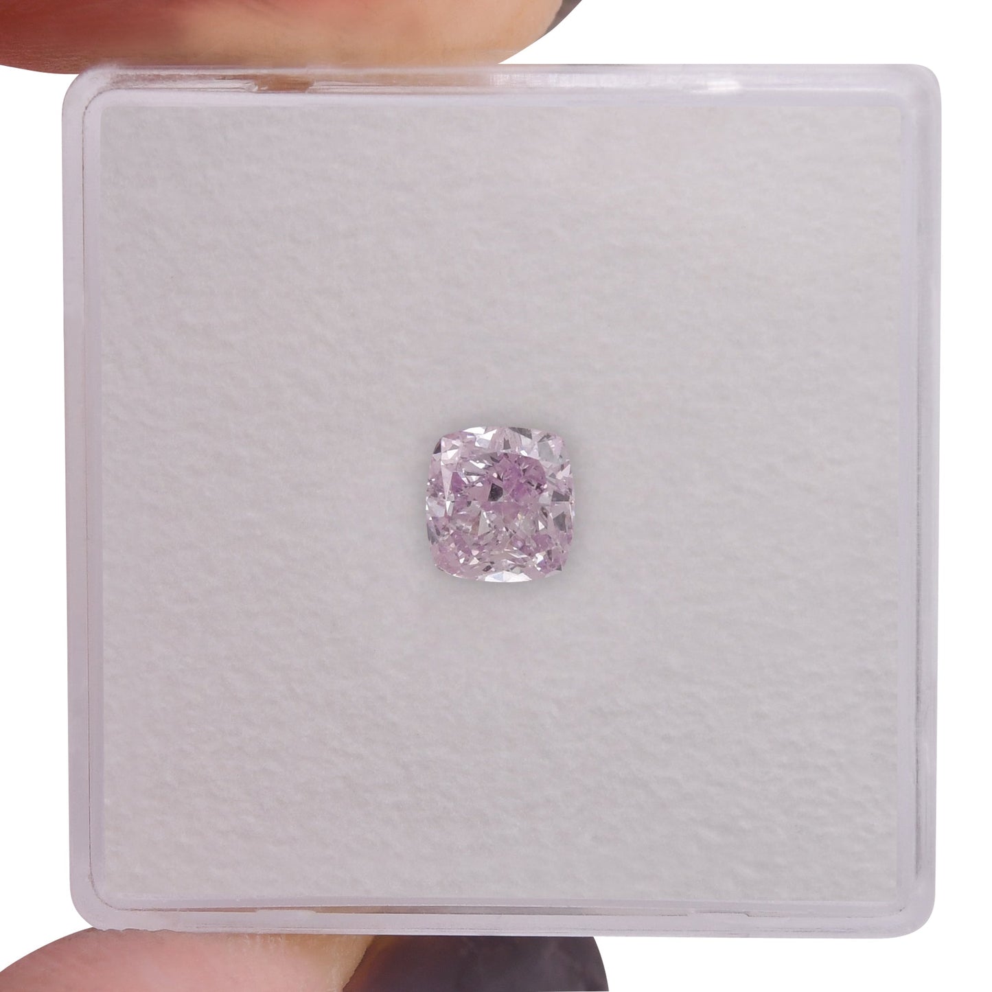 0,70 Karat Fancy Pinkish Purple Cushion Diamond SI2 GIA