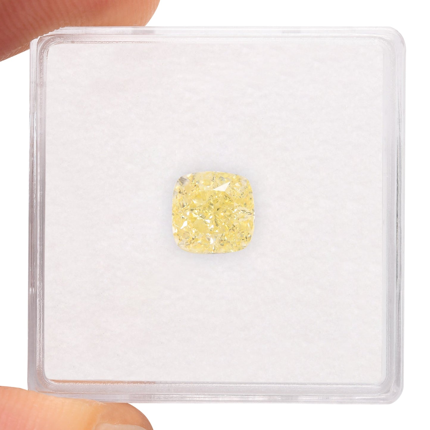 1,52 Karat Fancy Yellow Cushion Diamond VS2 GIA