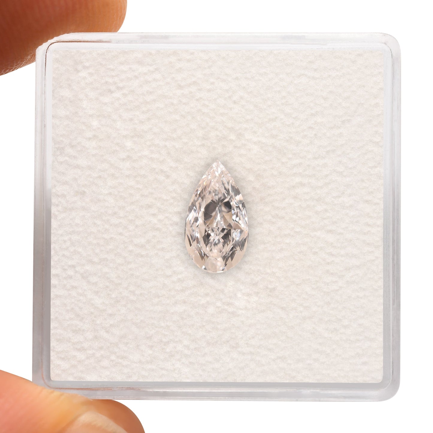 0.65 Carat Faint Pink Pear Diamond VVS1 GIA