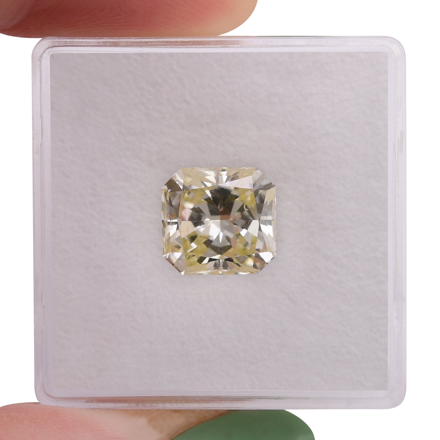 3,04 Karat W-X Radiant Diamant SI1 GIA