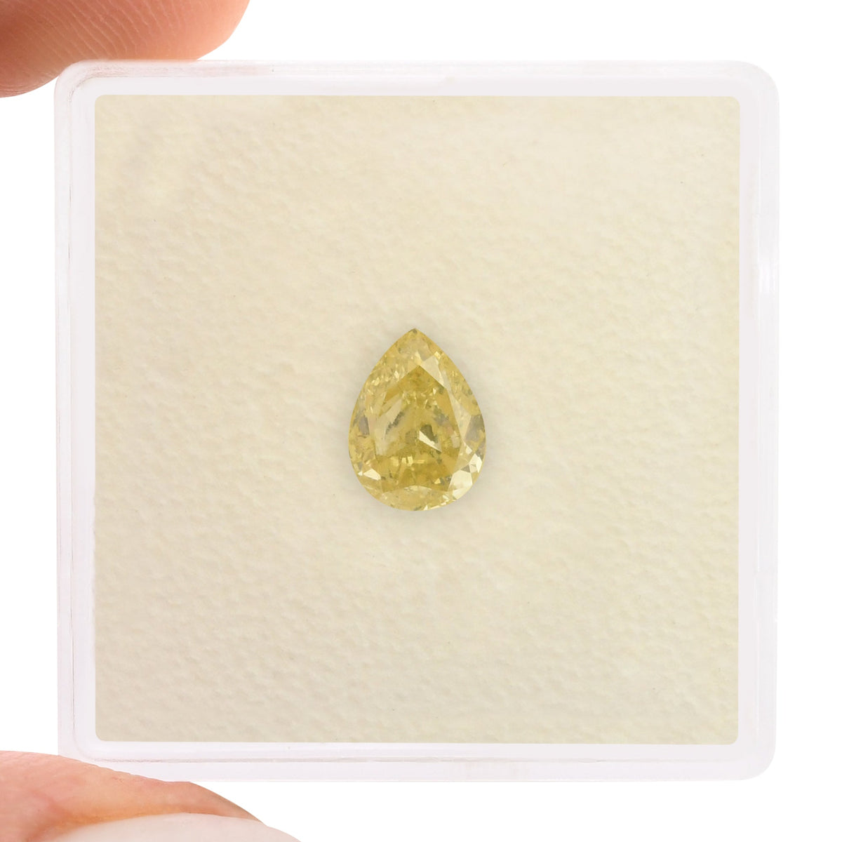 0,89 Karat Fancy Grünlich Gelber Birnenförmiger Diamant VS1 GIA