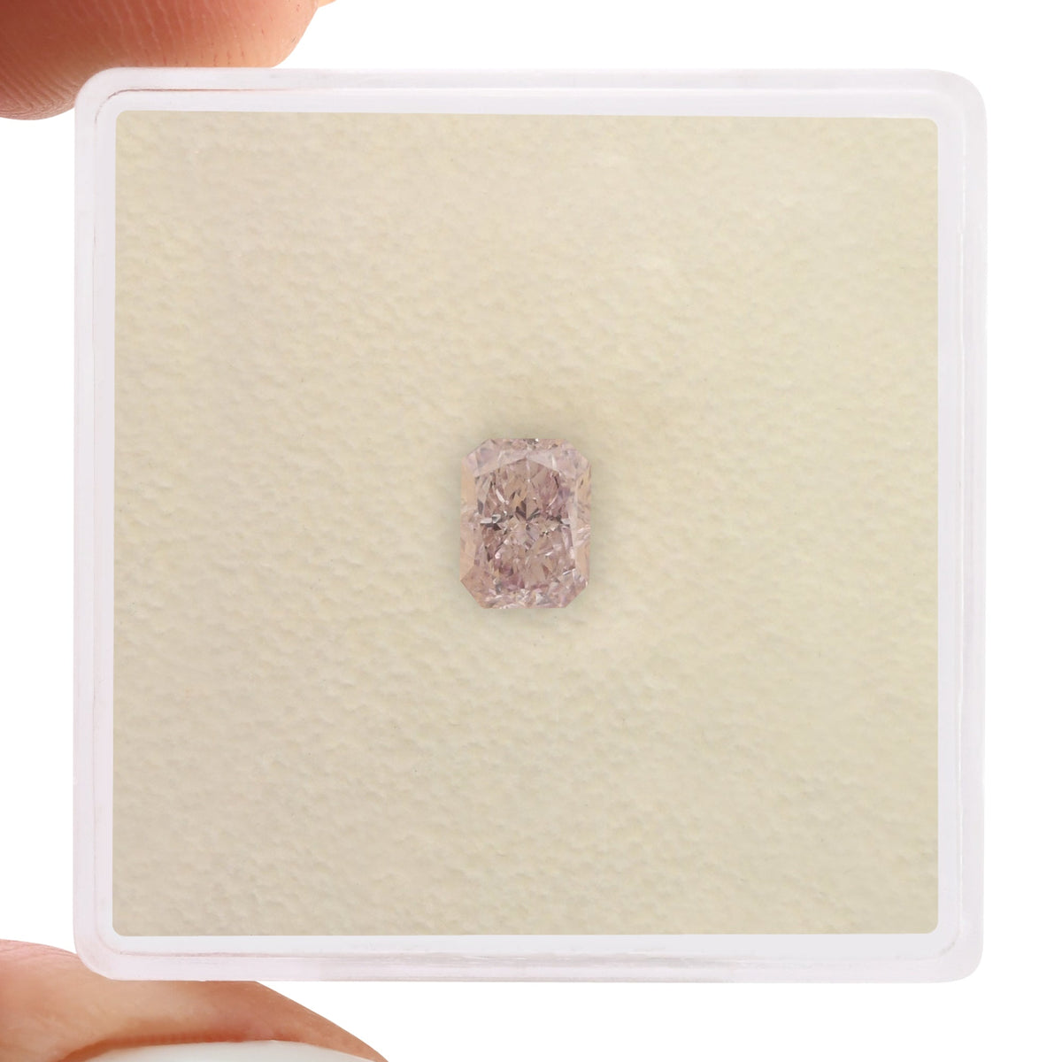 0,60 Karat Fancy Purplish Pink Radiant VS2 GIA