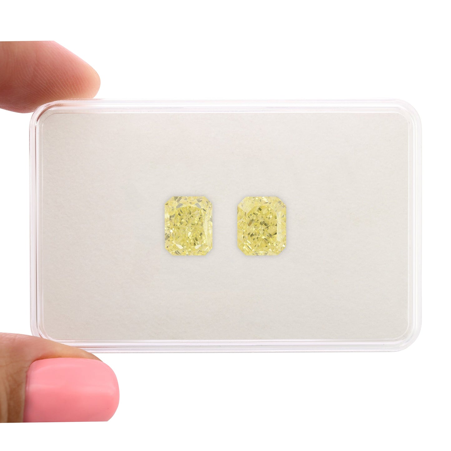6,02 Karat Fancy Light Yellow Radiant Diamanten VS1
