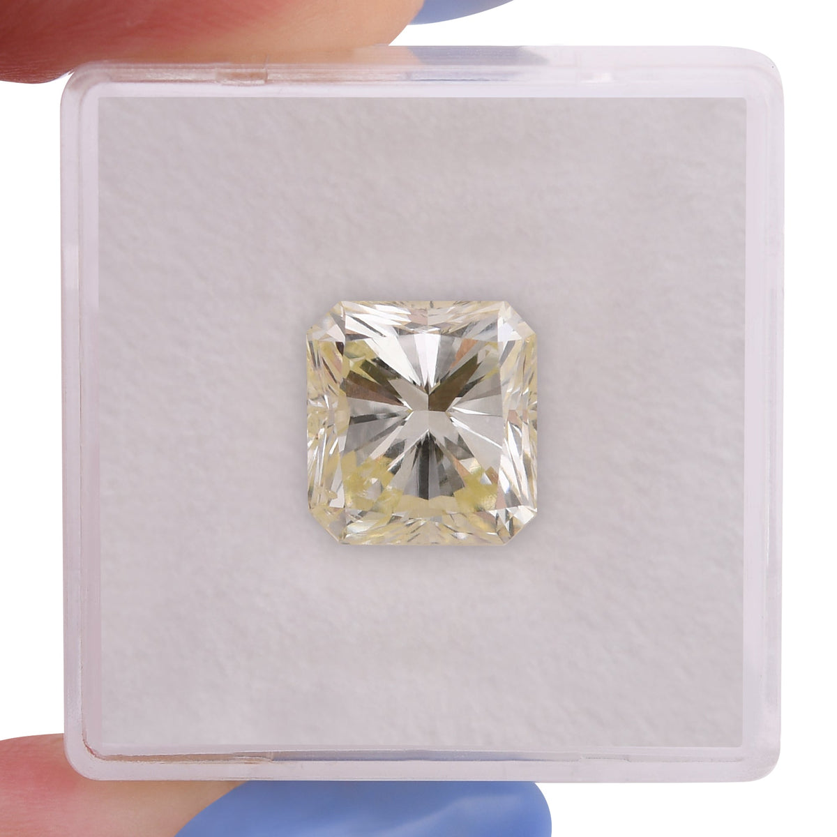 5,01 Karat U-V Radiant Diamant SI2 GIA