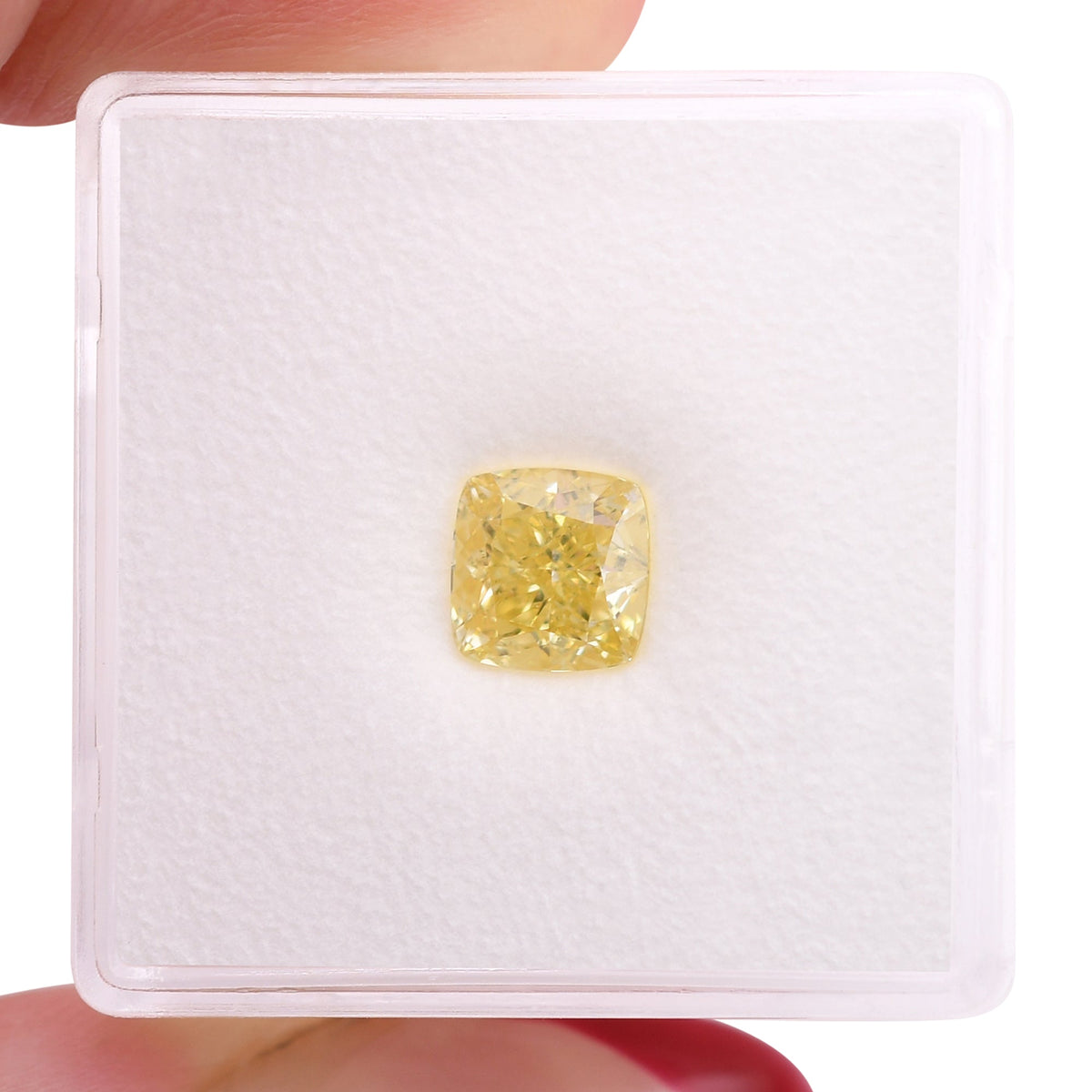 1,33 Karat Fancy Intense Yellow Cushion Diamond VS1 GIA