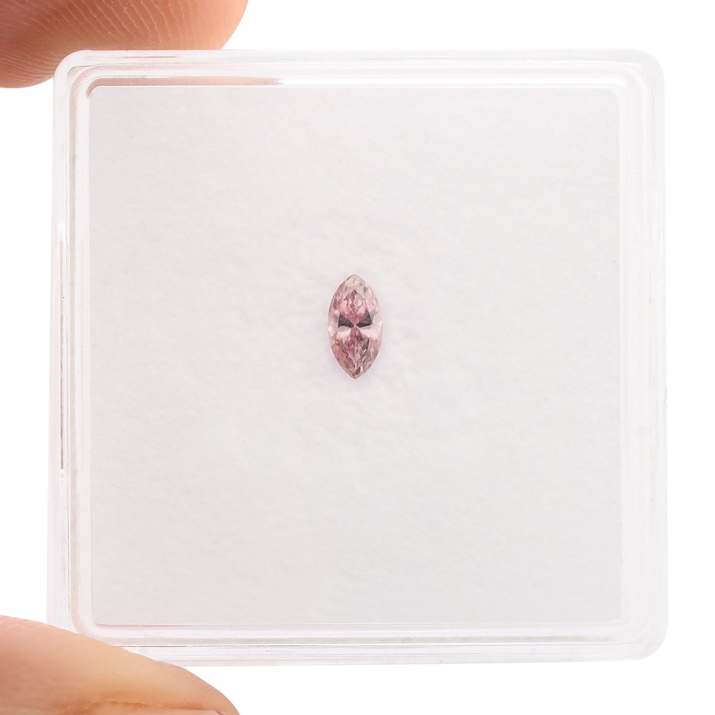 0,11 Karat Fancy Intense Pink Marquise-Diamant (SI2) GIA