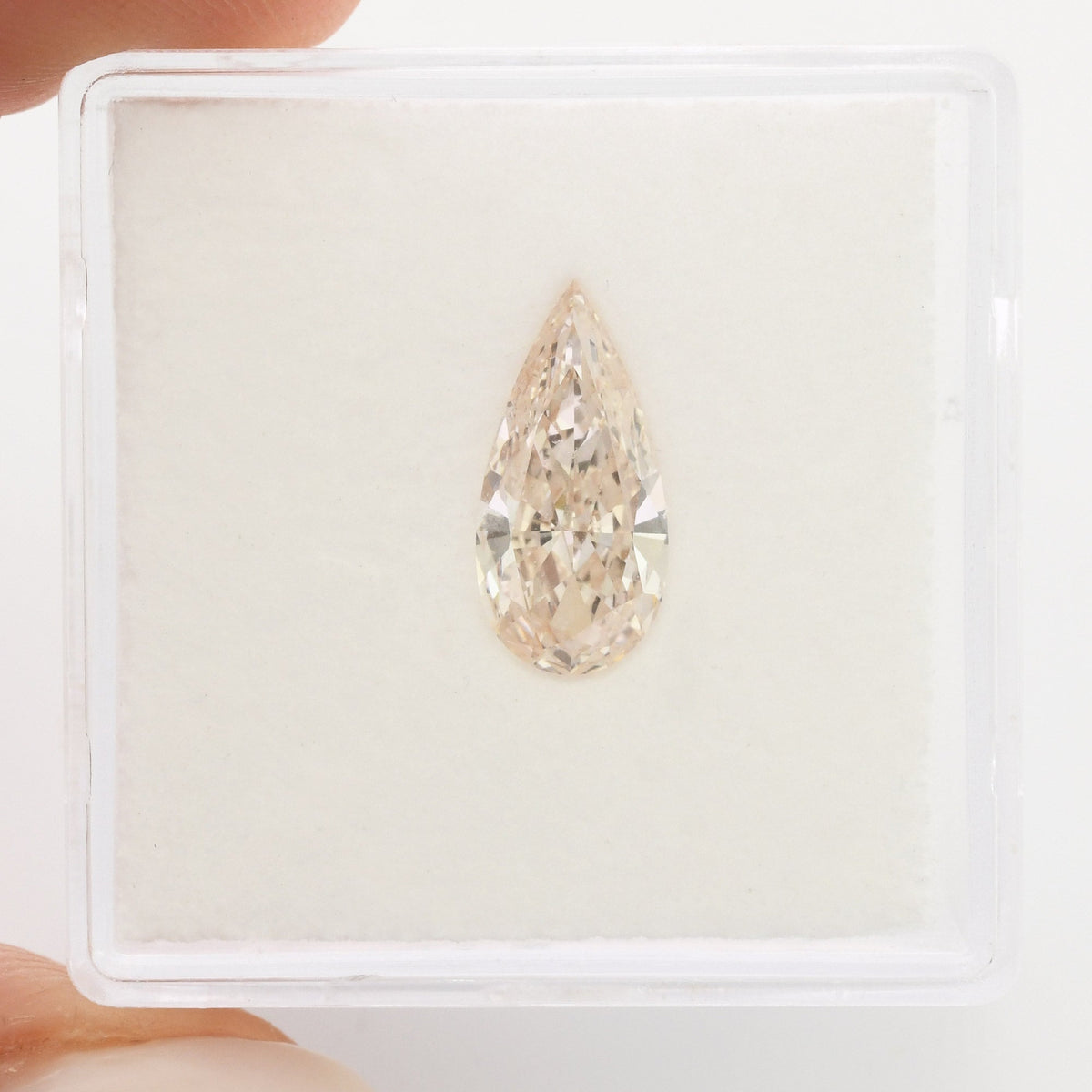 1,24 Karat Fancy Light Pinkish Brown Birnenförmiger Diamant VS1 GIA
