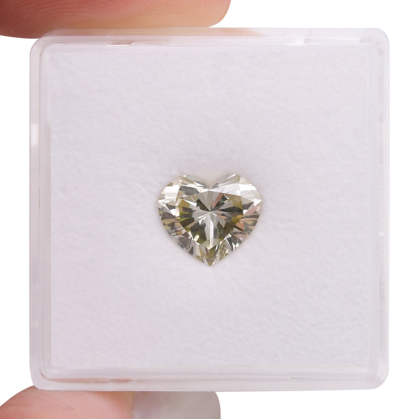 1,46 Karat Chamäleon-Herz-Diamant VVS1 GIA