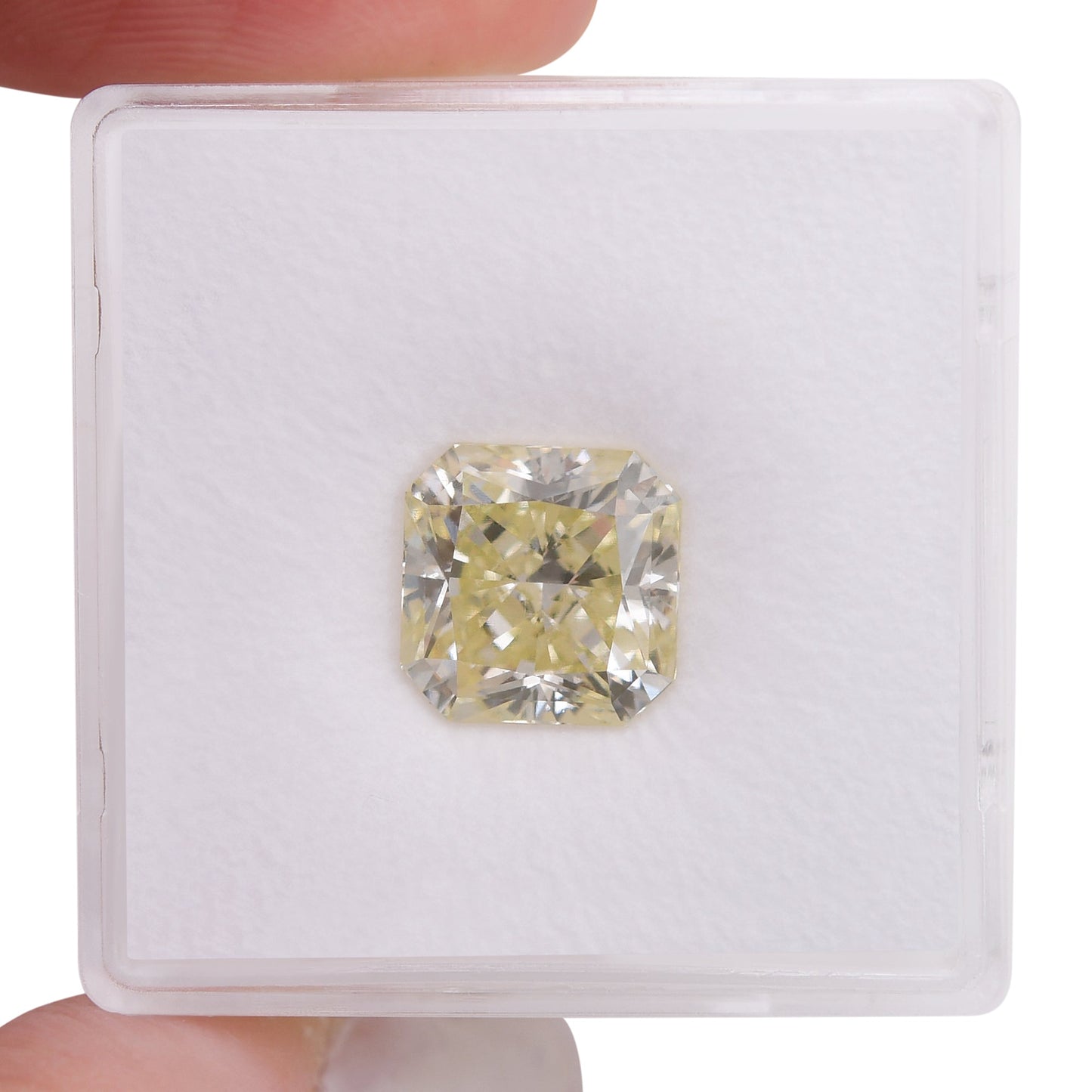 3,51 Karat U-V Radiant Diamant VS2 GIA