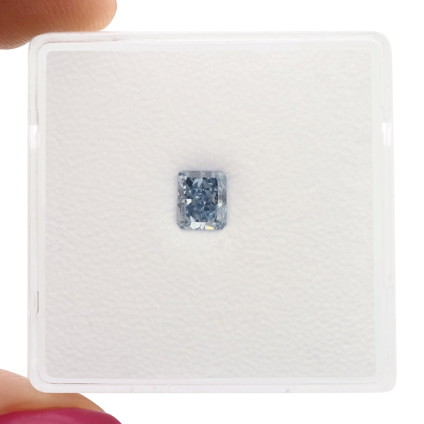 0,41 Karat Fancy Intense Blue Radiant VS2 GIA