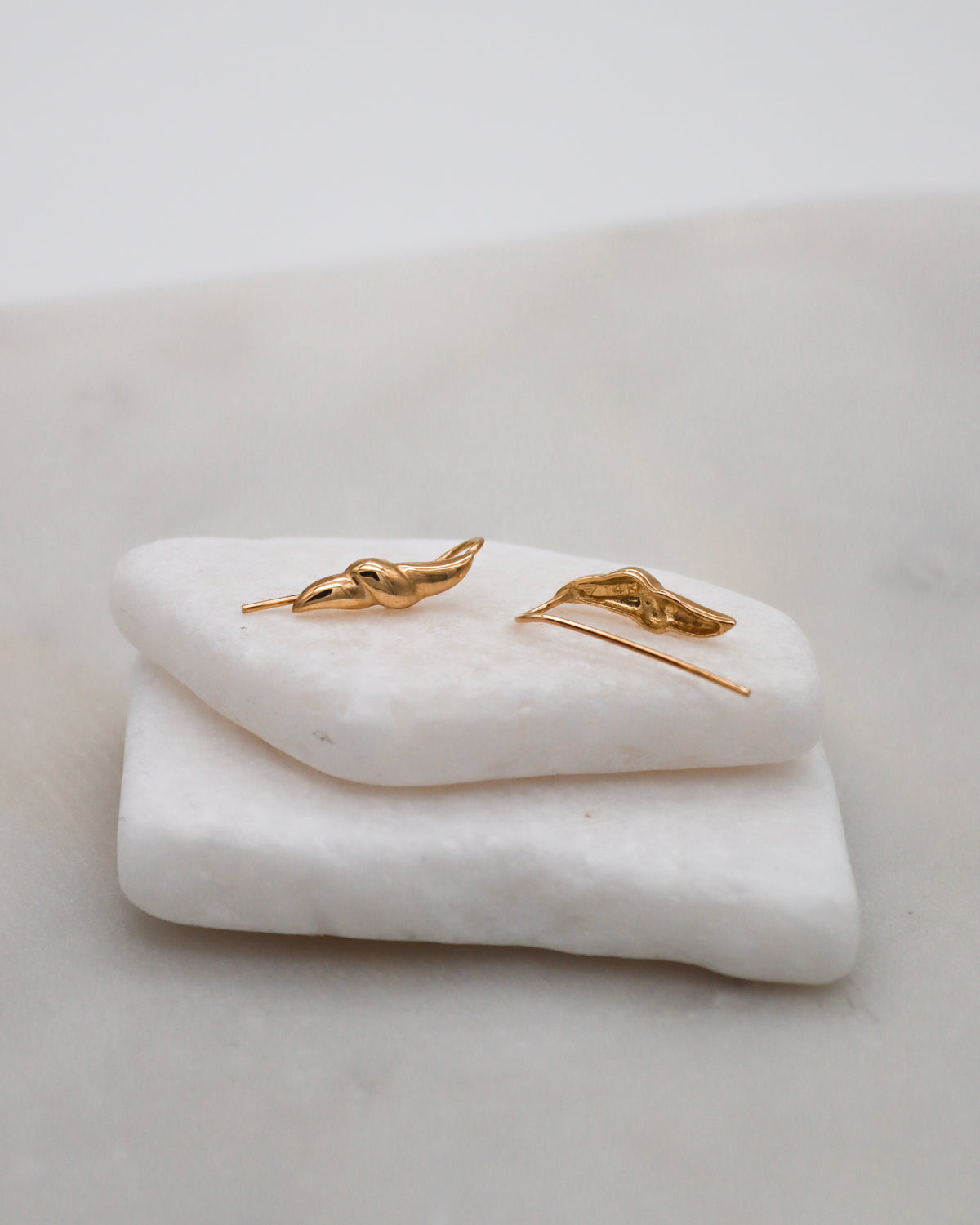 Margot – Ear Cuffs aus 585 Gelbgold im Croissant-Look