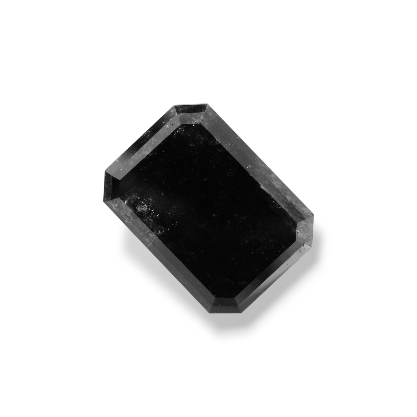 3,97 Karat natürlicher schwarzer Smaragd-Diamant (GIA)