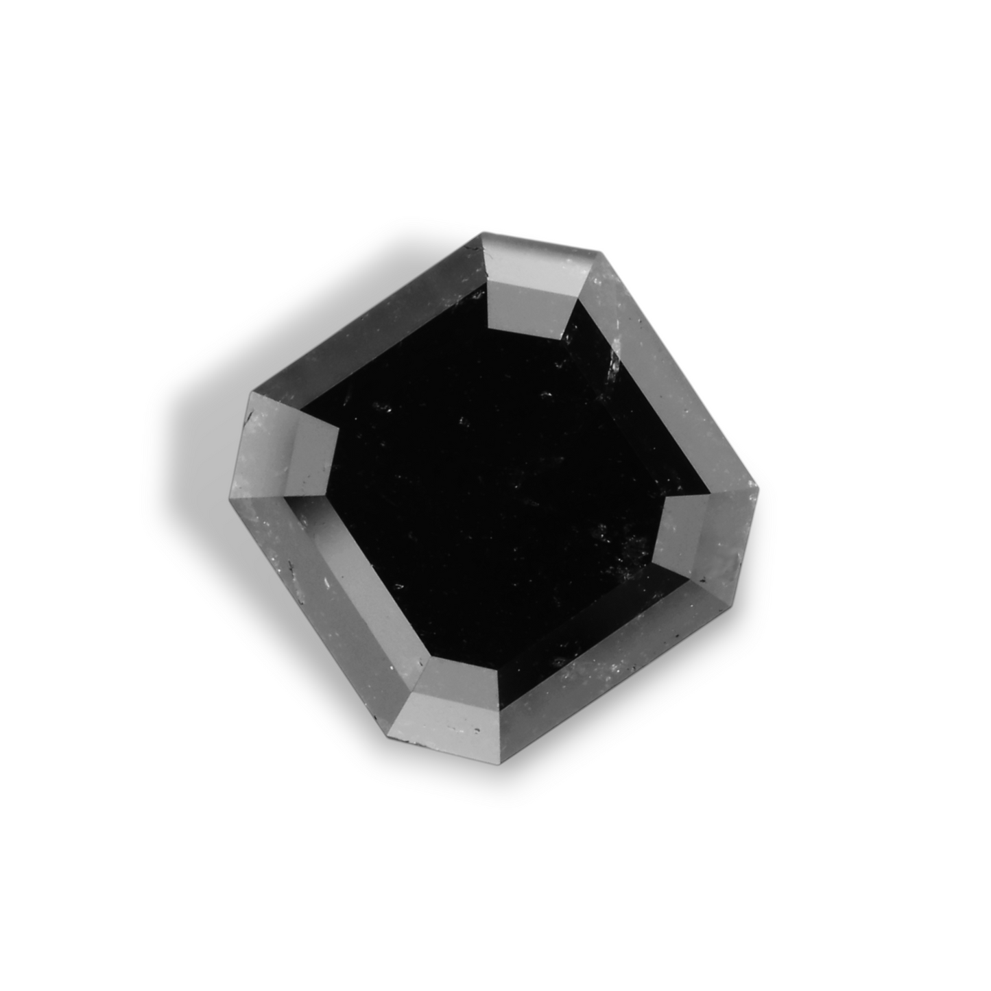 3,31 Karat Natürlicher Schwarzer Smaragd-Diamant GIA