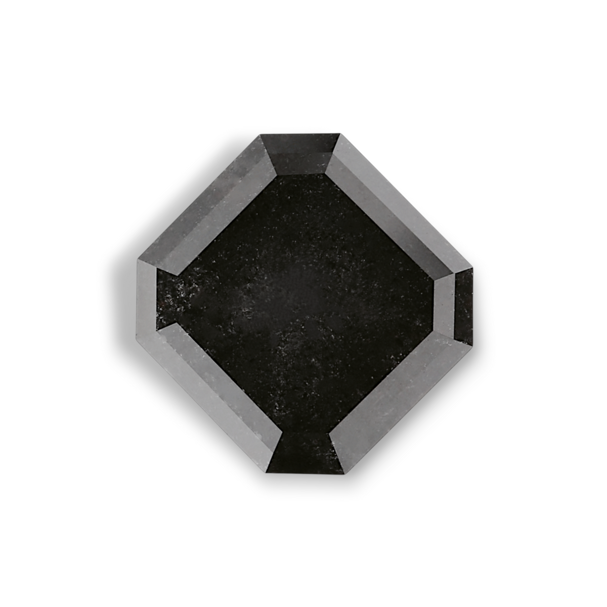 Quadratischer Smaragd-Diamant | 3,64 ct | Fancy Black | GIA | Ref. S774354