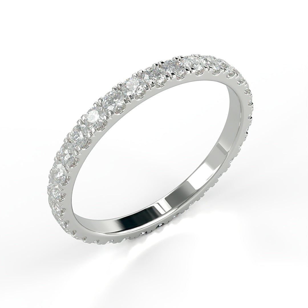 Verlobungsring Nova mit 0.90ct G/SI-Diamanten, 2.1mm breite Ringschiene mit kleinen Diamanten – elegantes Design, erhältlich in München und Augsburg