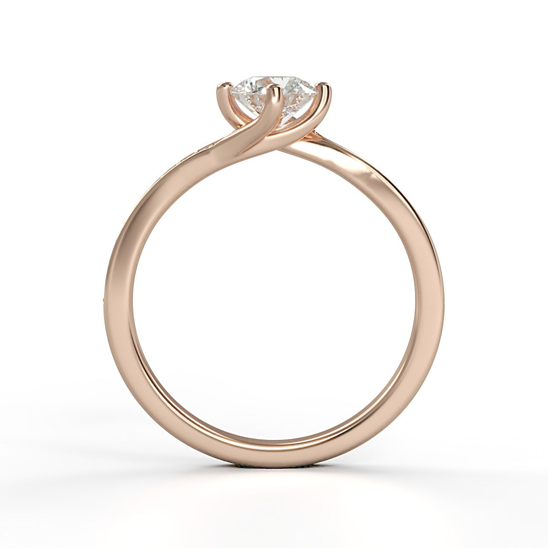 Verlobungsring Mila mit 0.50ct G/SI-Diamant und 0.18ct seitlichen Diamanten in geschwungener Ringschiene – stilvolles Design, erhältlich in München und Augsburg