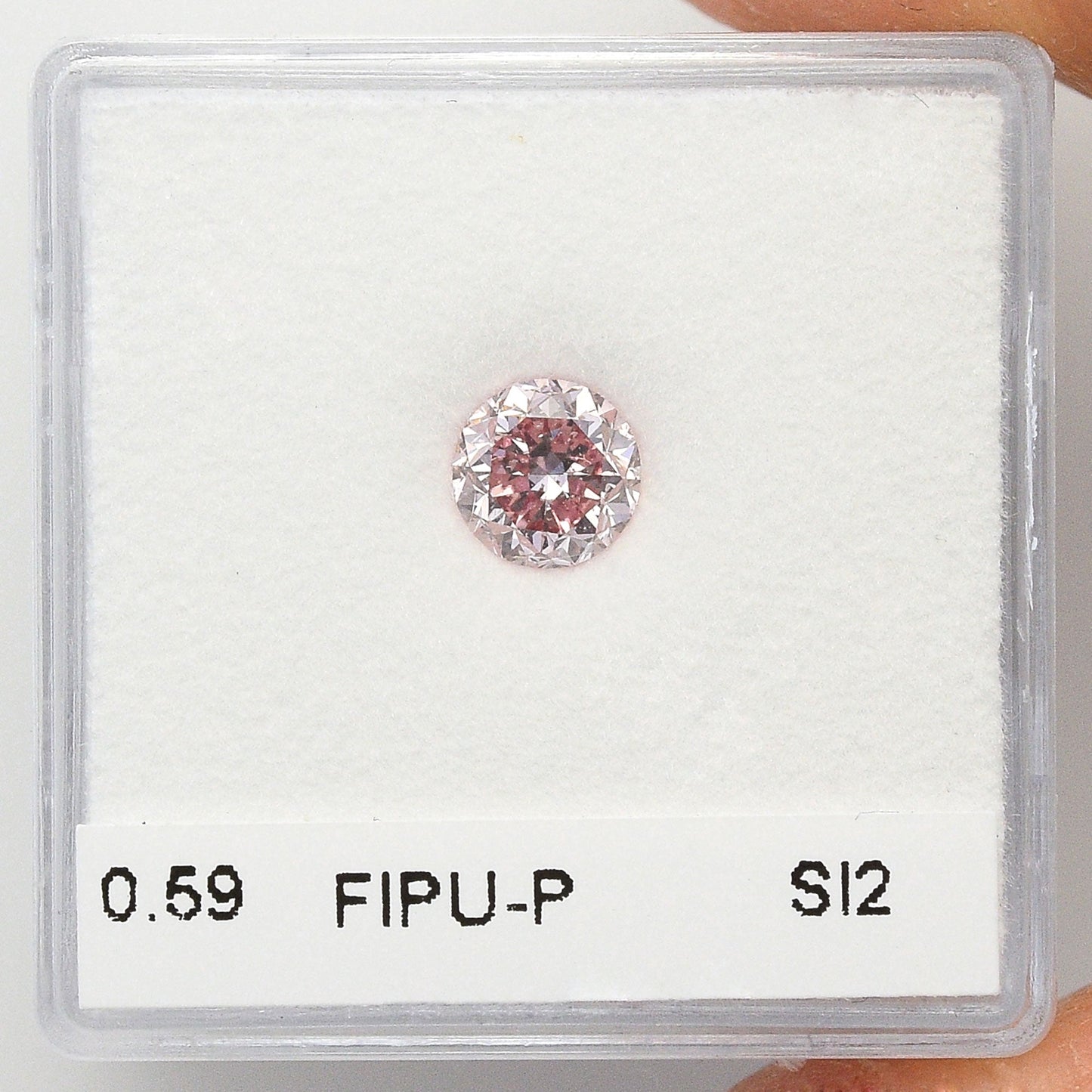 0,59 Karat Fancy Intense Purplish Pink Runder Diamant SI2 GIA