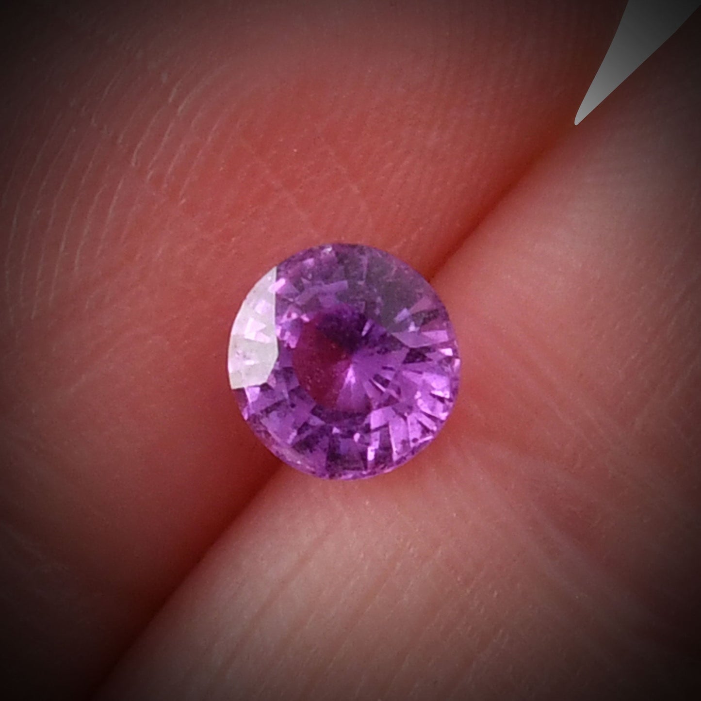 1,05 Karat rosa runder Saphir
