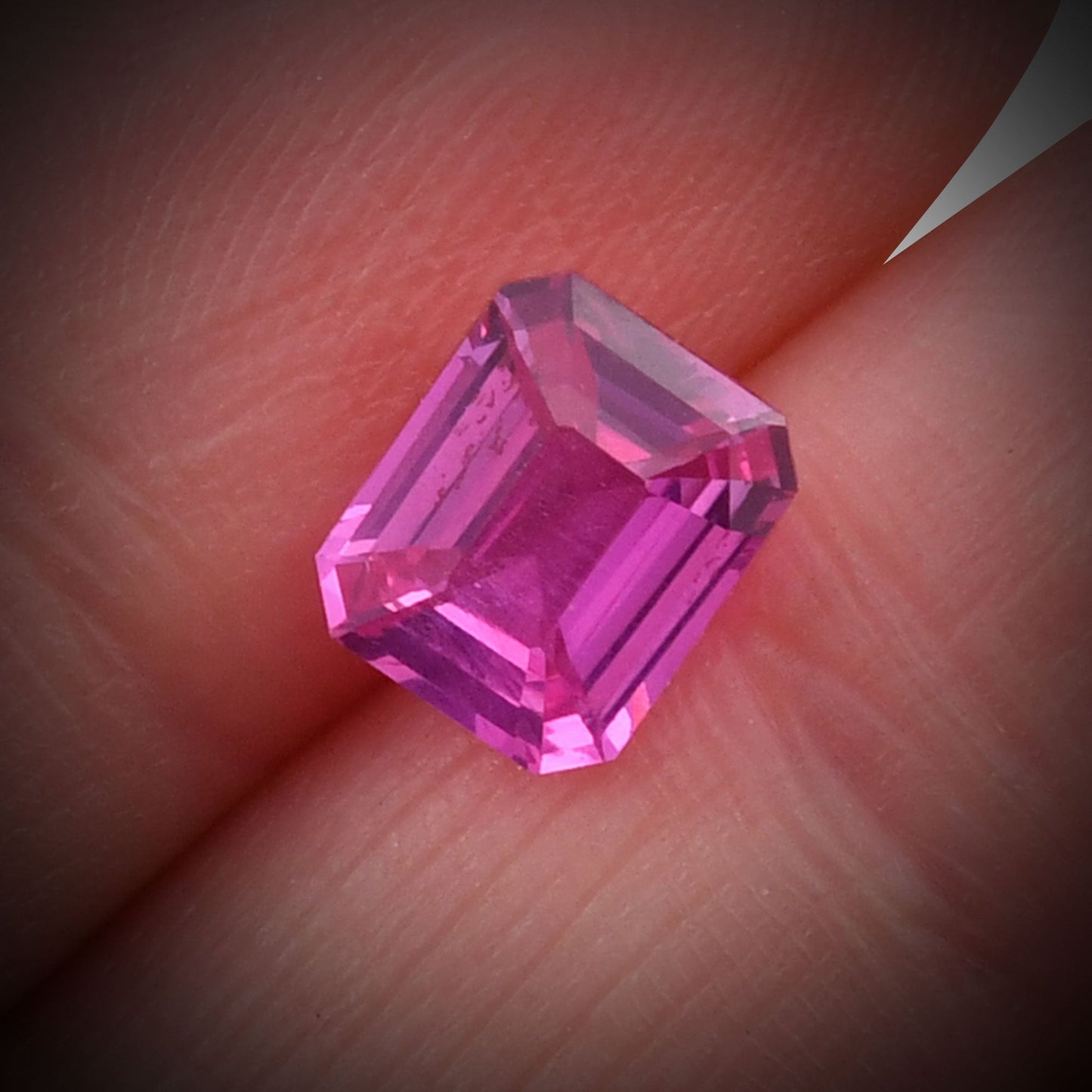 2,02 Karat rosa Smaragd-Saphir GIA