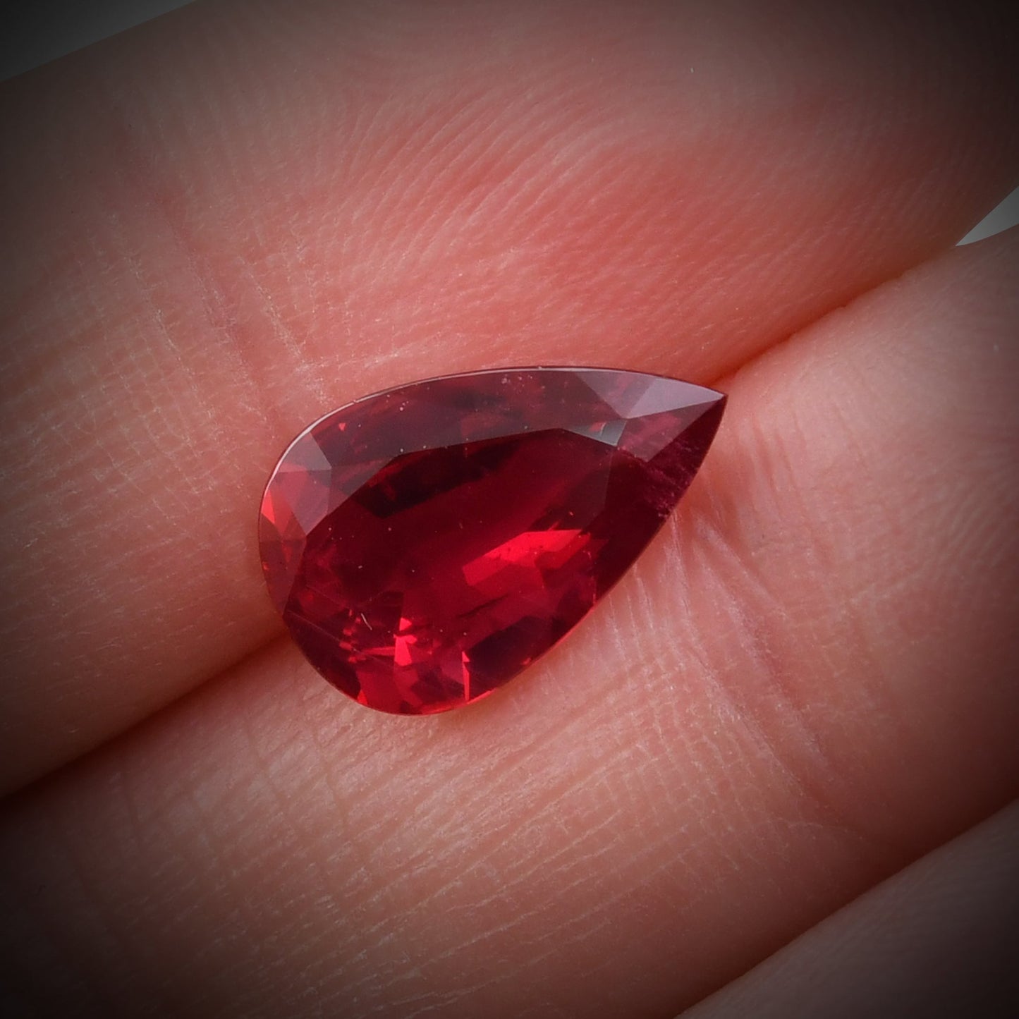 3.05 Carat Red MOZAMBIQUE Pear Ruby CD No Heat