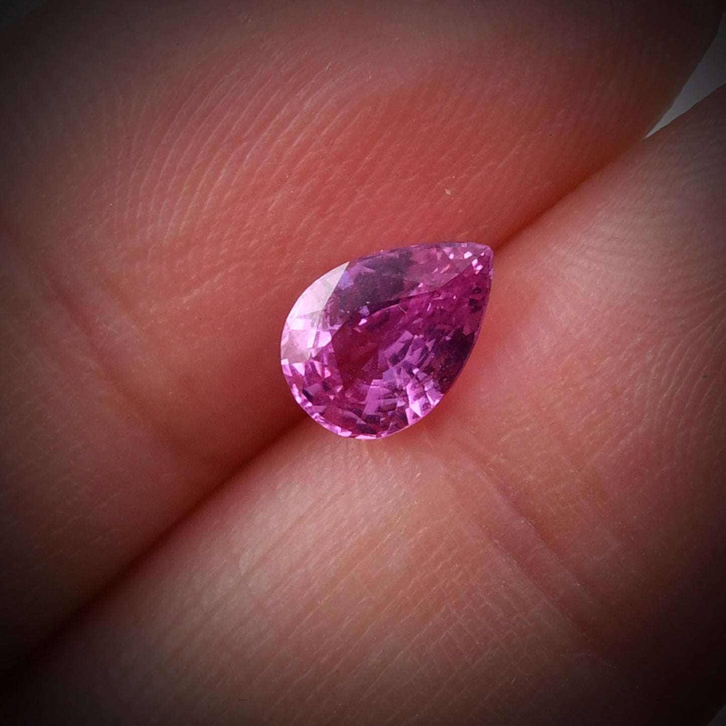1,15 Karat rosa Birnenförmiger Saphir