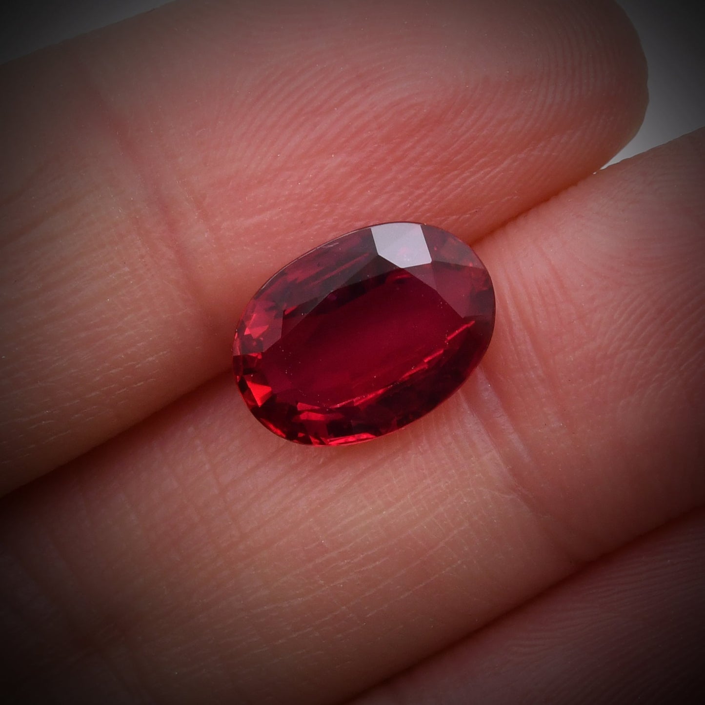 4.00 Carat Red MADAGASCAR Oval Ruby CD