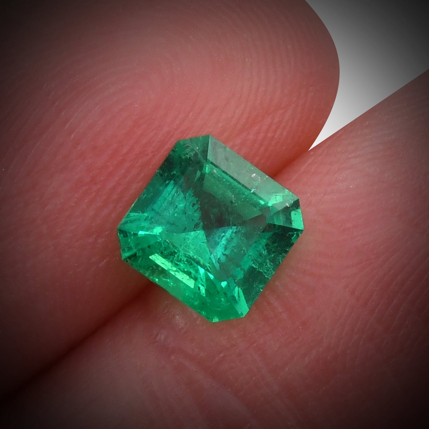 1,12 Karat Grüner kolumbianischer Smaragd Muzo Emerald CD