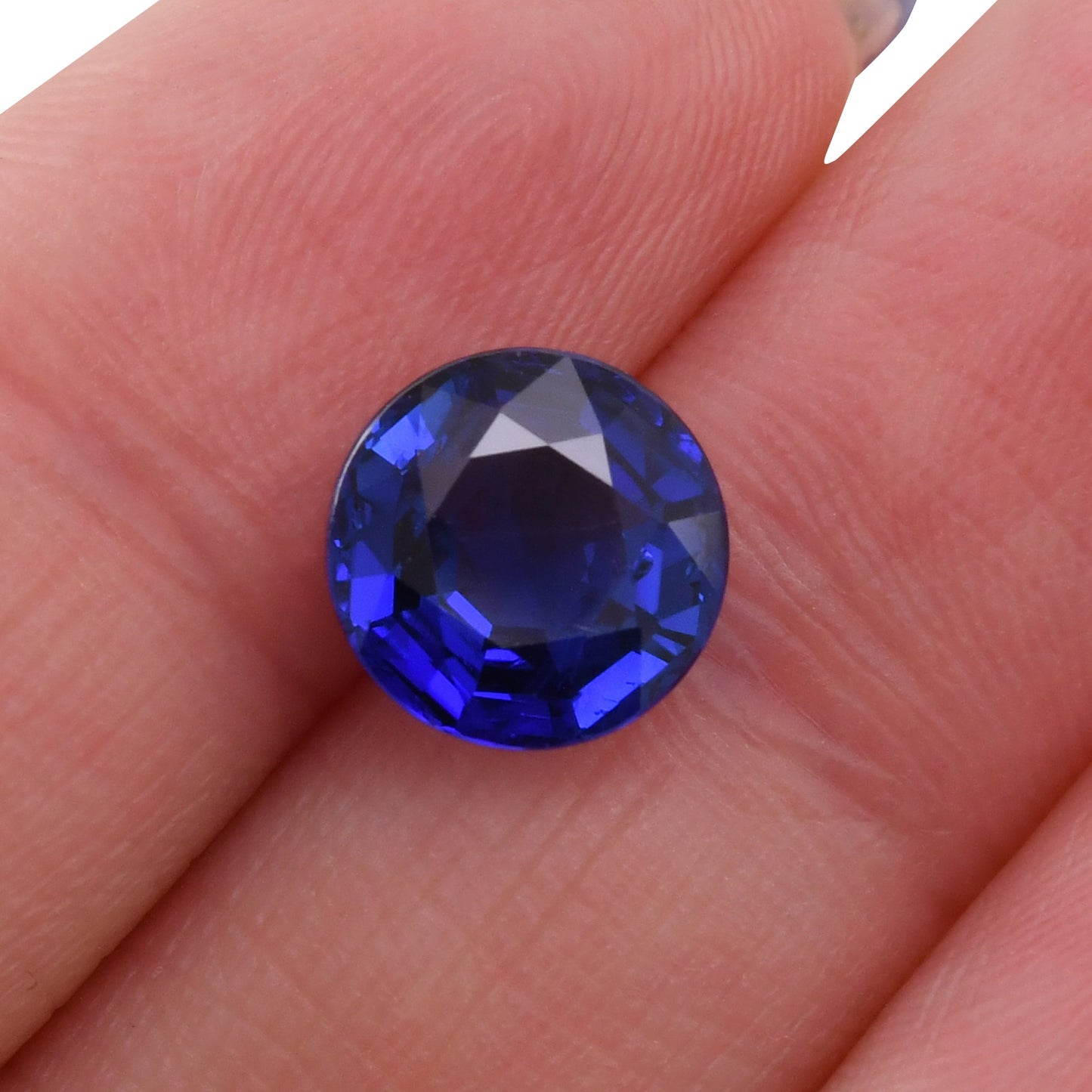 3,52 Karat blauer burmesischer runder Saphir AGL