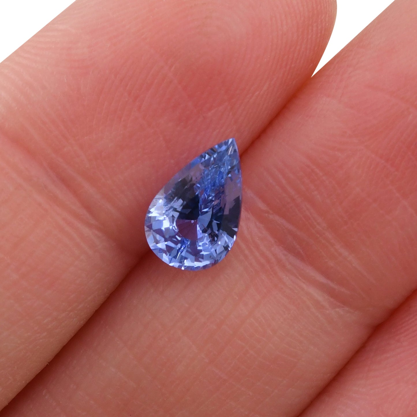 1,60 Karat blauer birnenförmiger Saphir aus Madagaskar