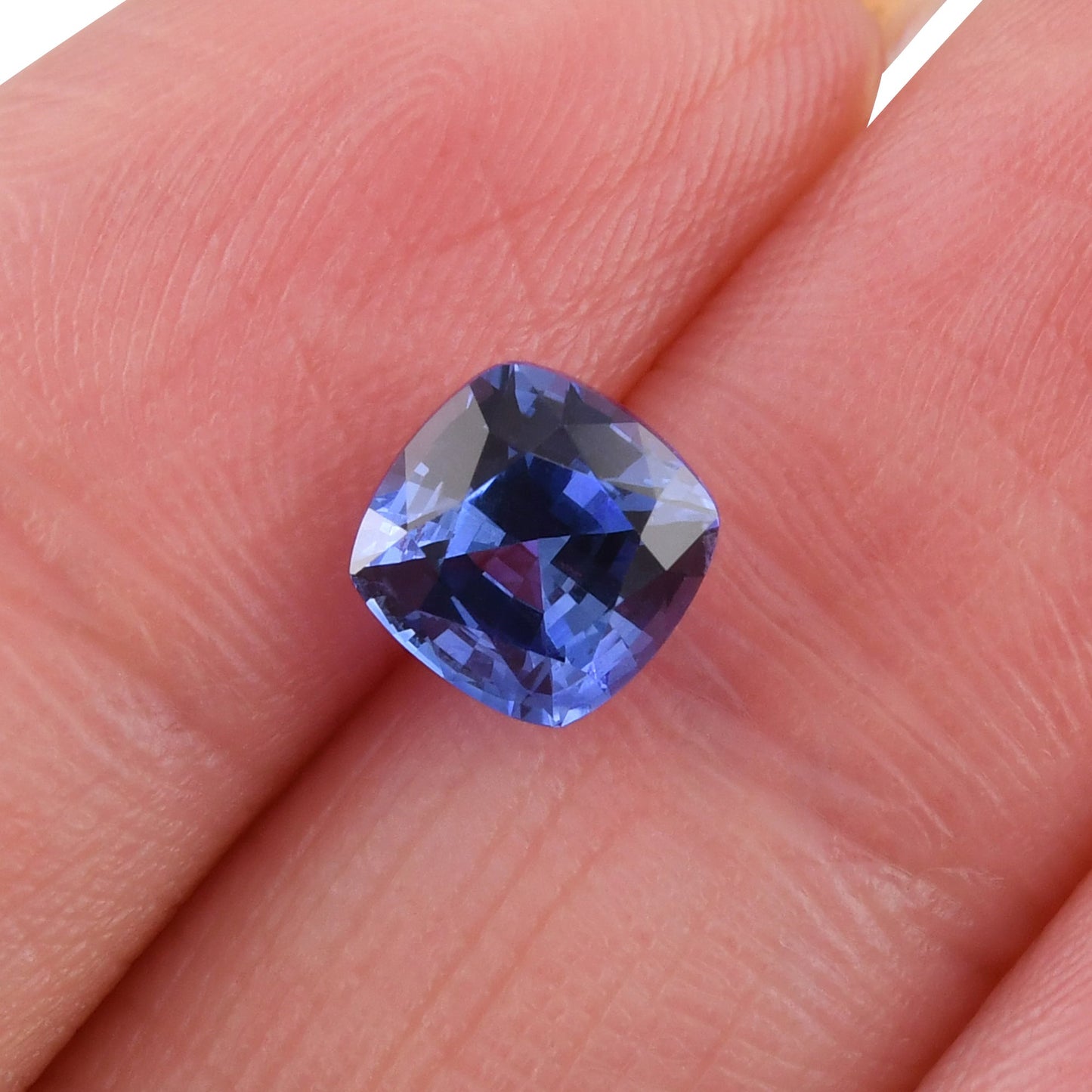 1,94 Karat blauer Kissen-Saphir aus Sri Lanka