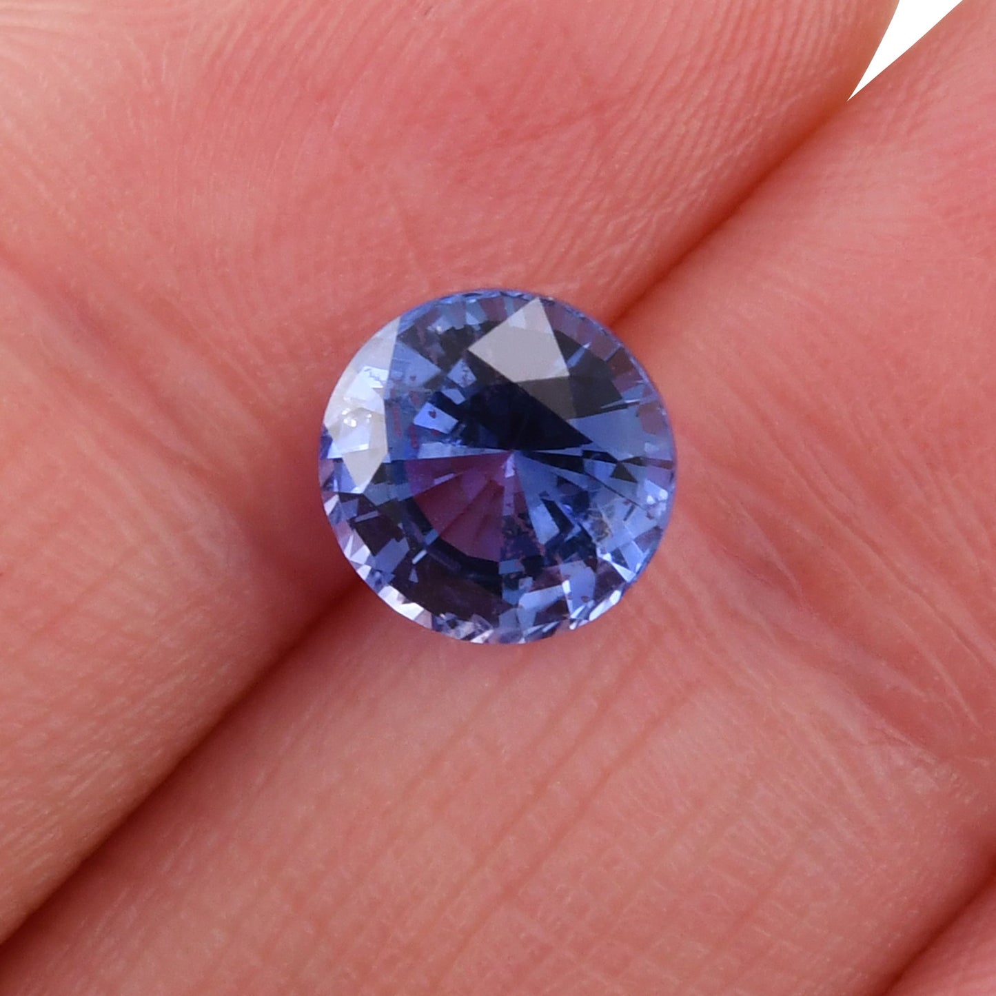 2,55 Karat blauer runder Saphir aus Sri Lanka