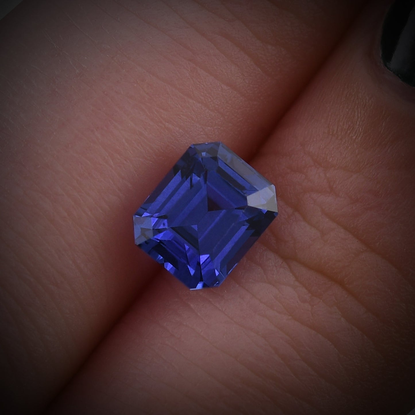 2,16 Karat blauer Smaragd-Saphir aus Sri Lanka