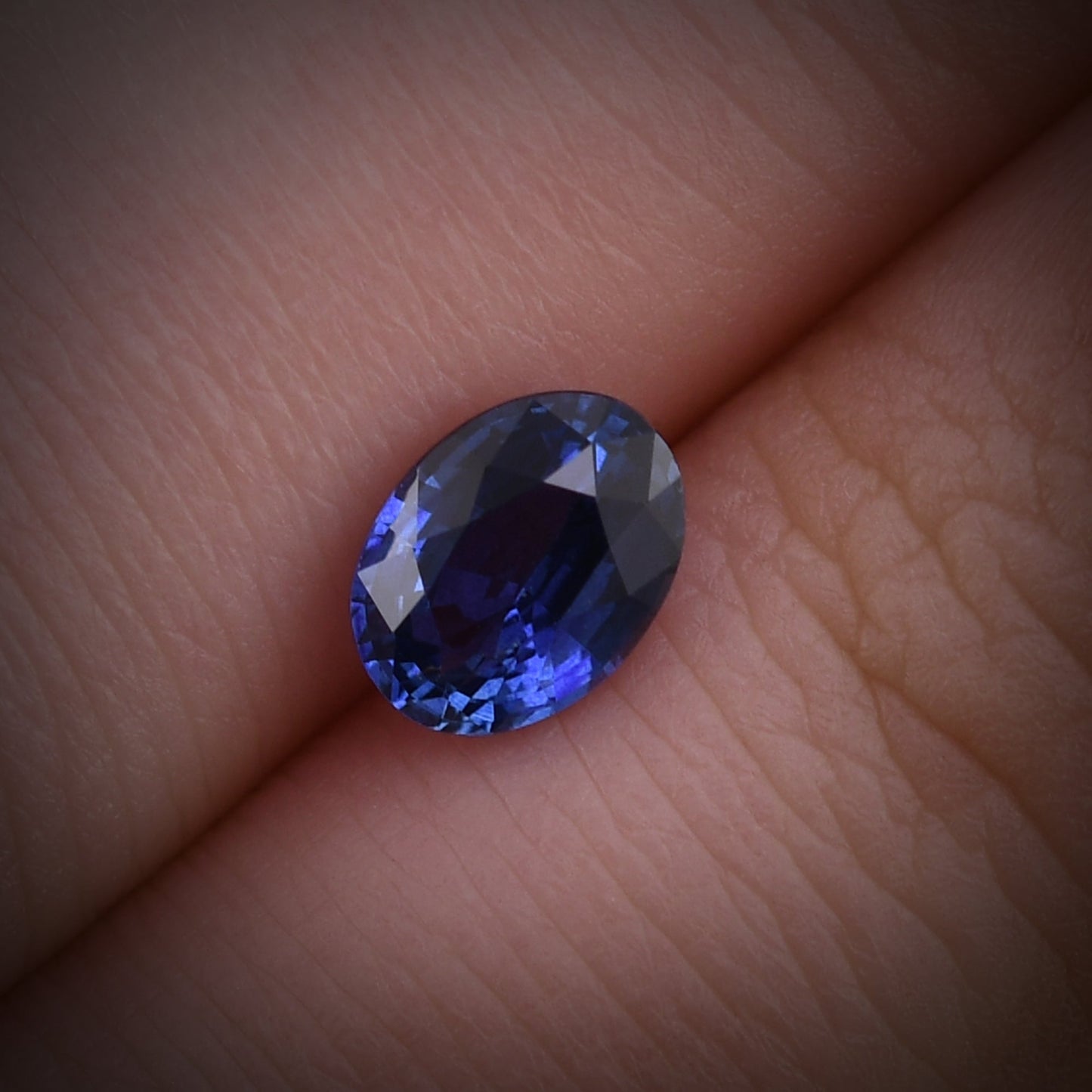 1,13 Karat blauer ovaler Saphir aus Sri Lanka
