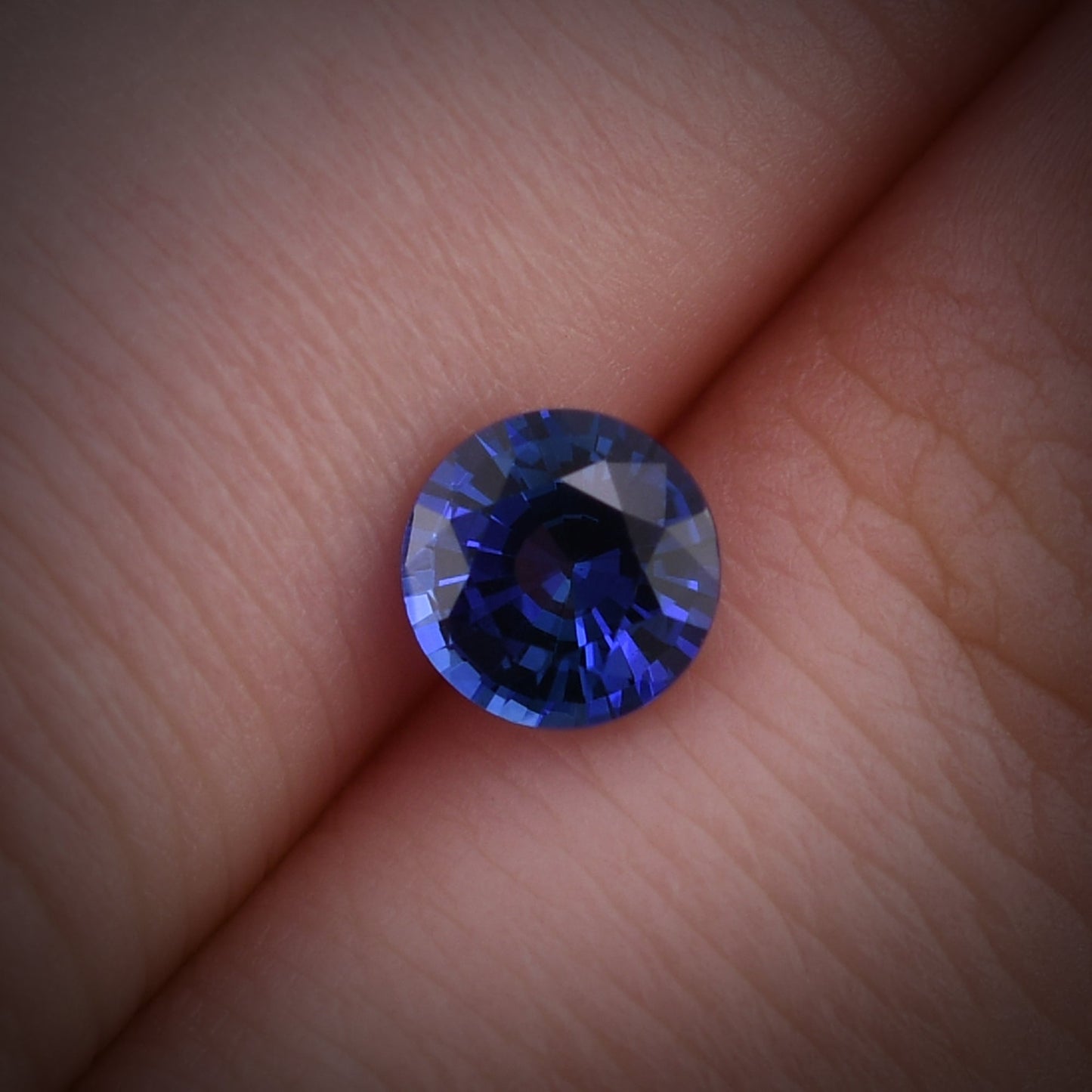 0.92 Carat Blue SRI LANKAN Round Sapphire