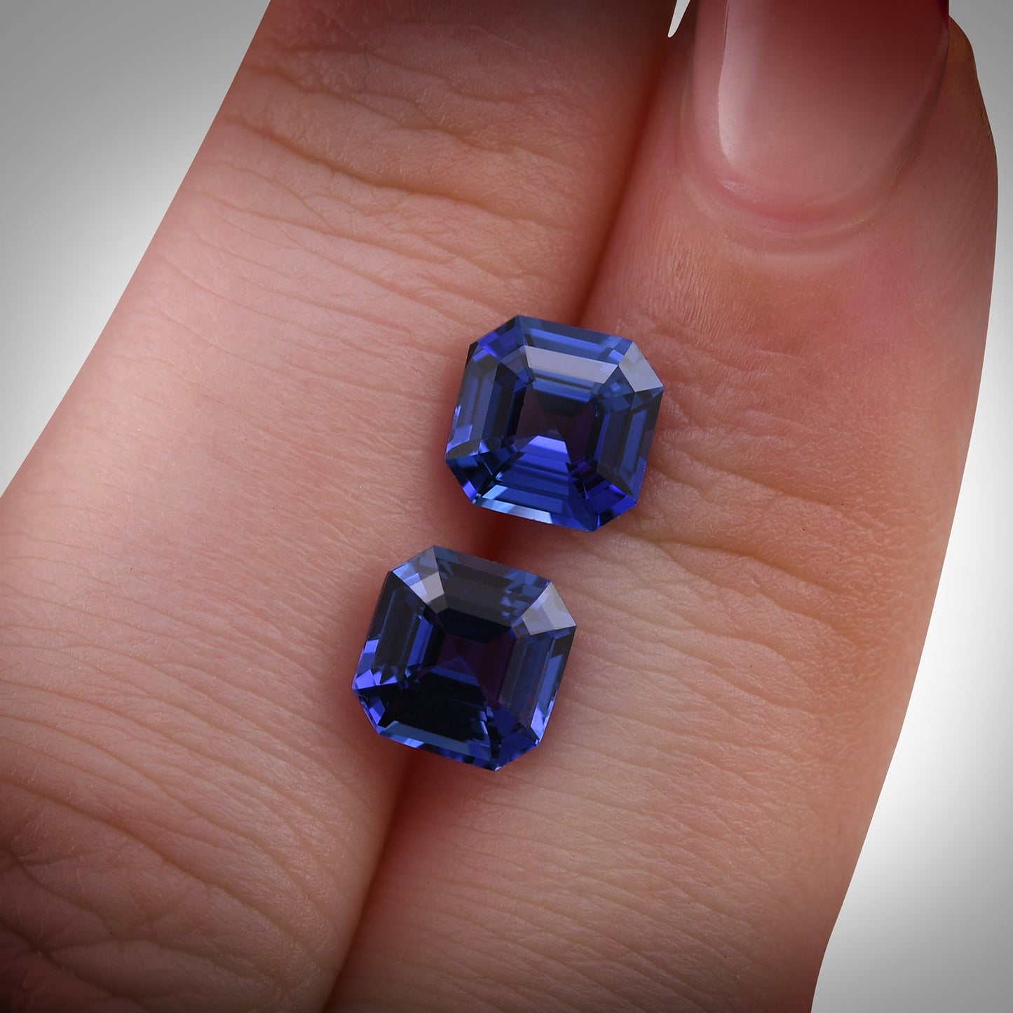 3,68 Karat blauer Smaragd-Saphir aus Sri Lanka