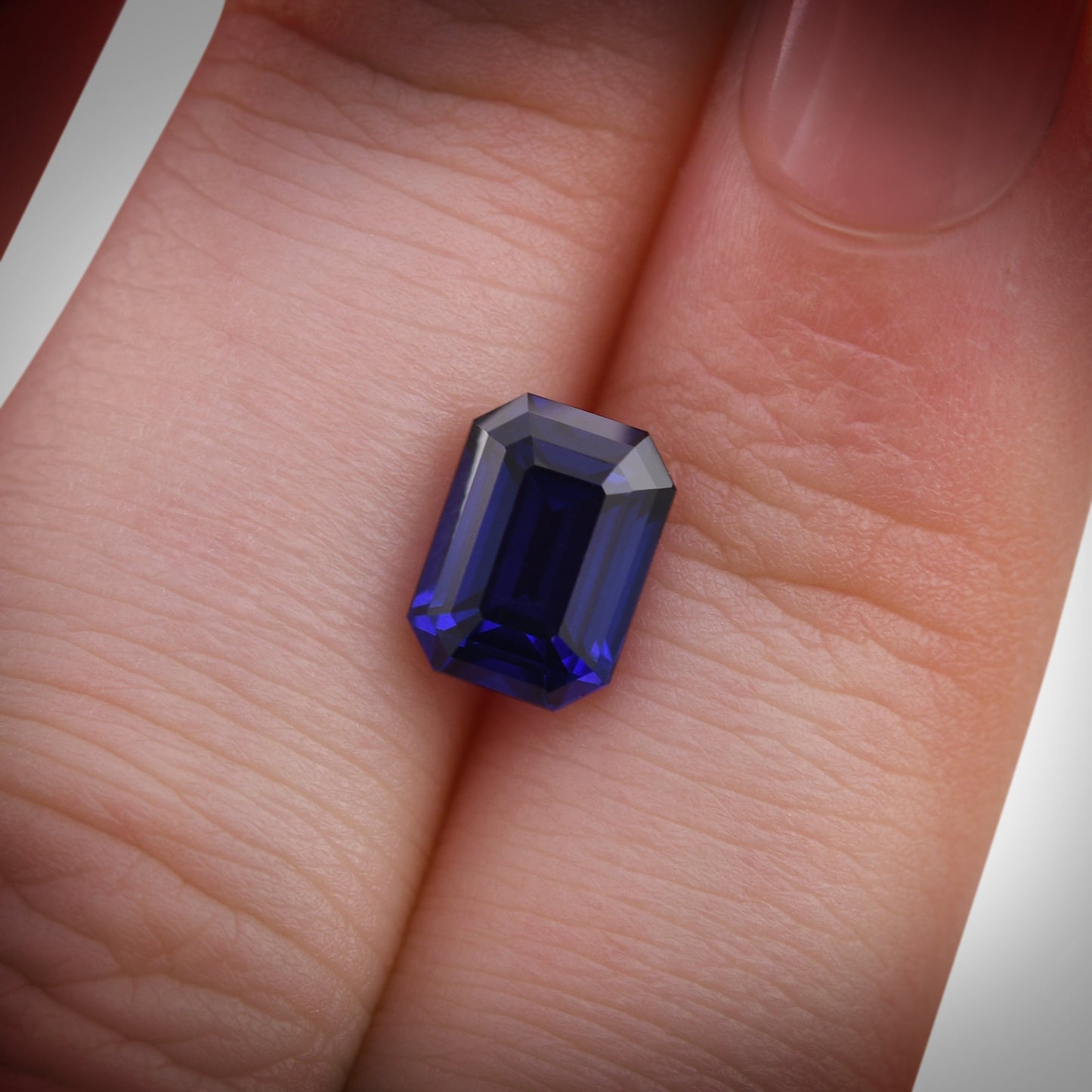 2,76 Karat blauer Smaragd-Saphir aus Sri Lanka