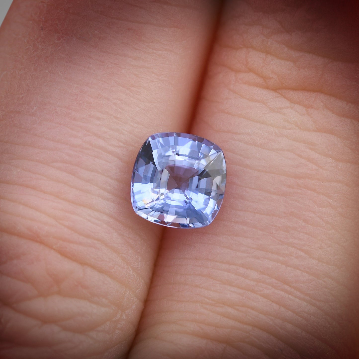 1,87 Karat blauer Kissen-Saphir aus Sri Lanka