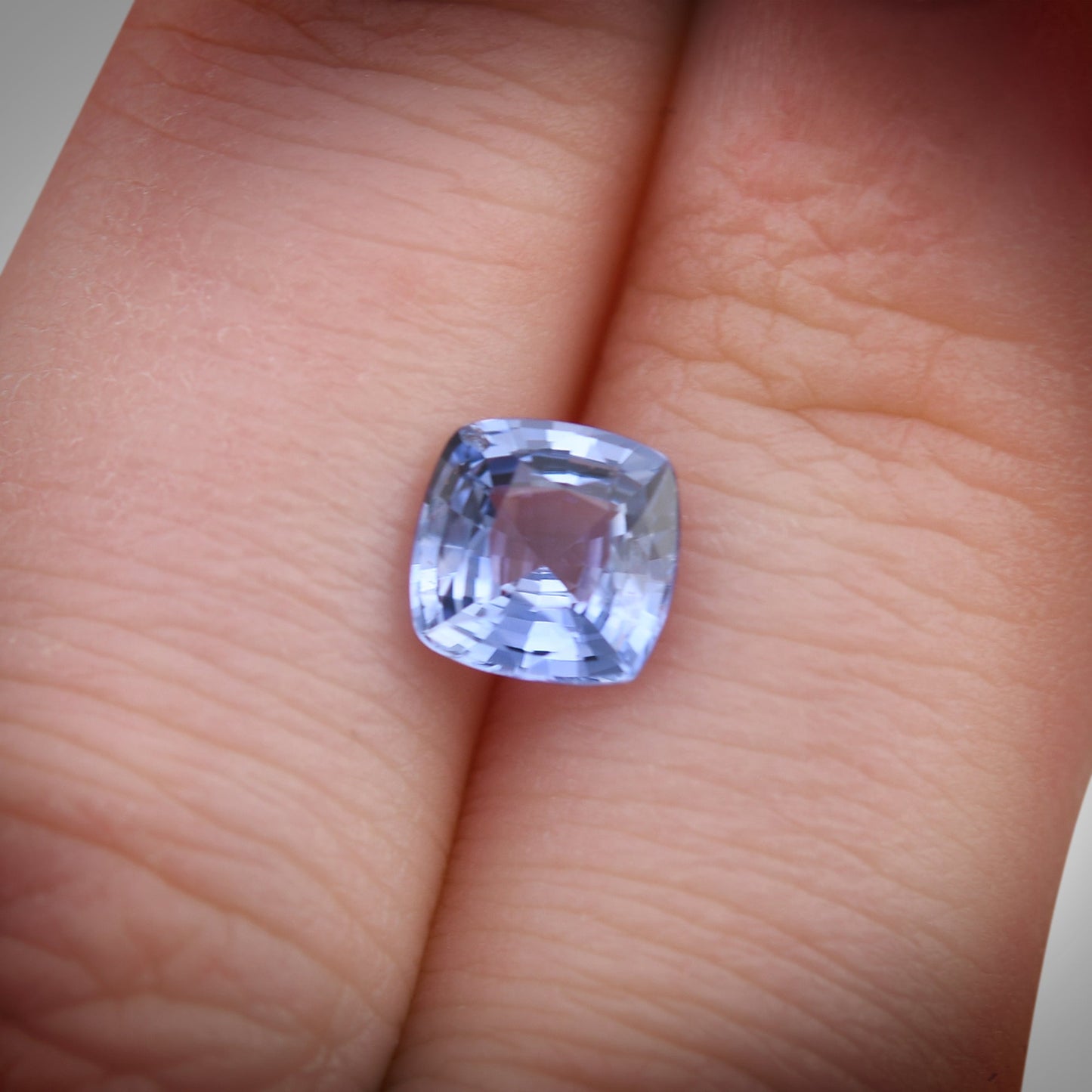 1,58 Karat blauer Kissen-Saphir aus Sri Lanka