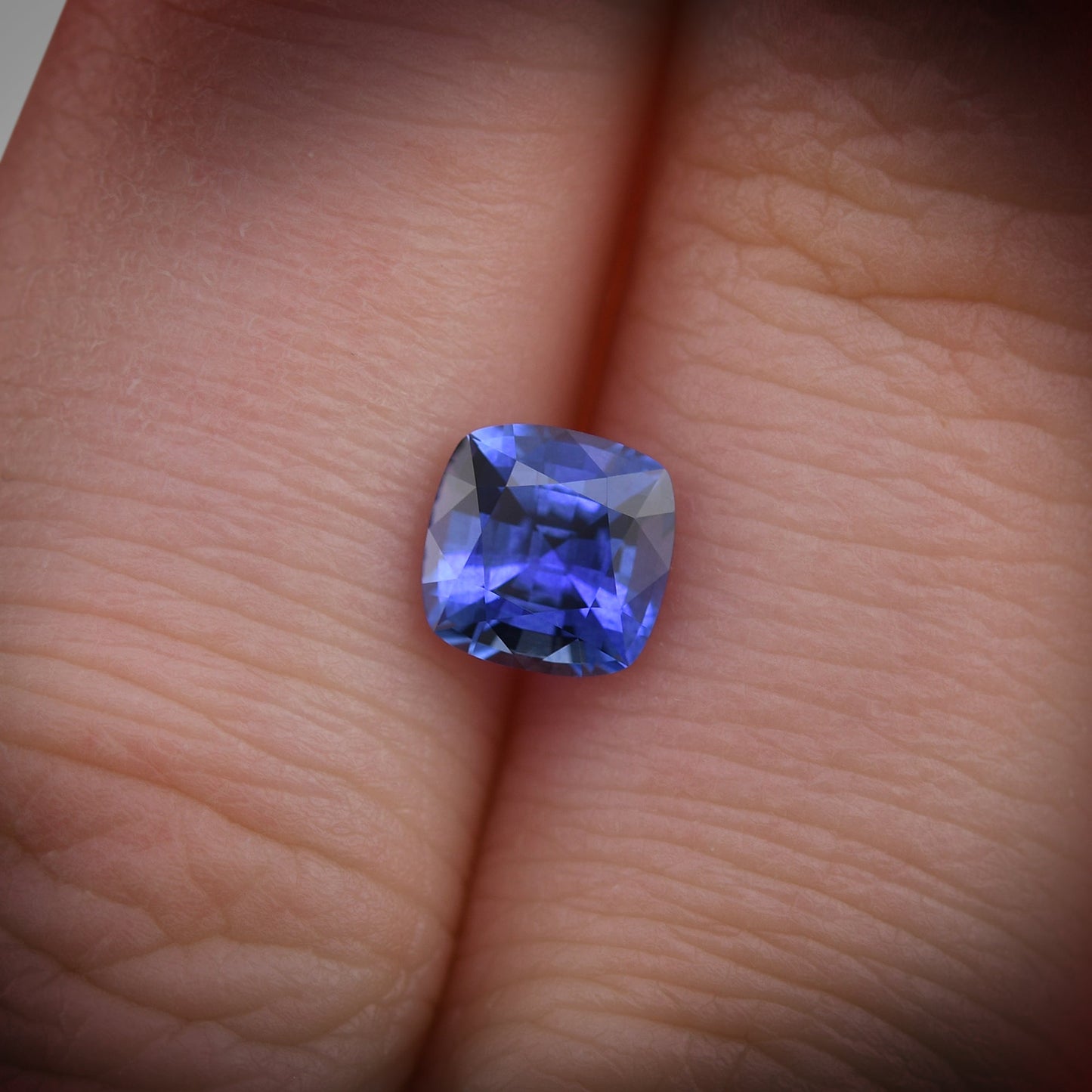 1,27 Karat blauer Kissen-Saphir aus Sri Lanka