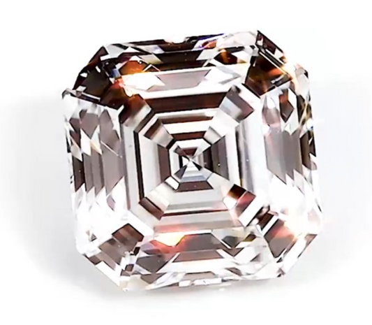 Royal Asscher Diamanten – ein Schliff mit royaler Seele