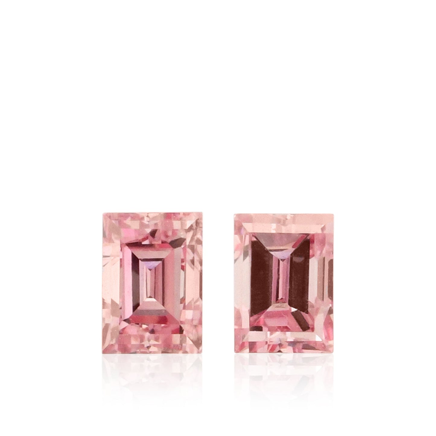 0,25 Karat Fancy Intense Pink Baguette-Diamanten (SI1) GIA