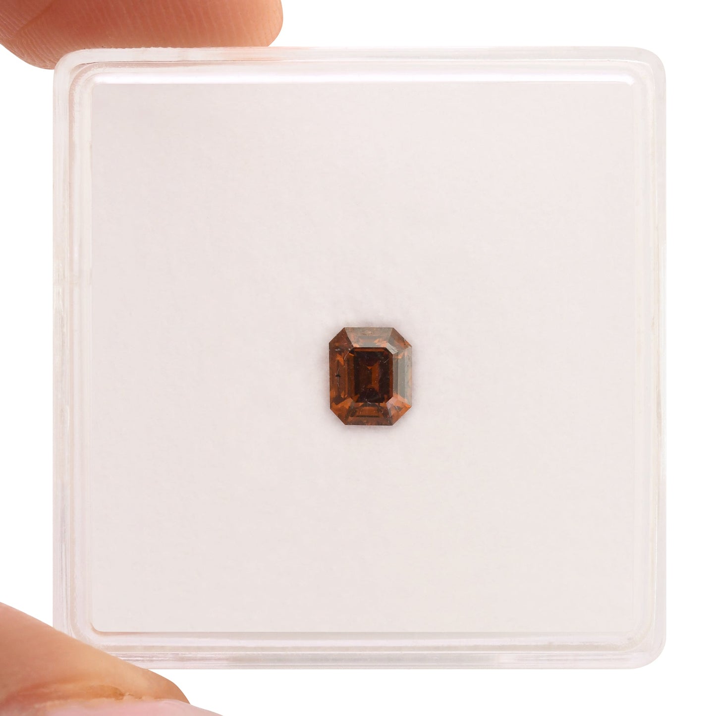 0,35 Karat Fancy Deep Brownish Orange Emerald Diamond VS2 GIA