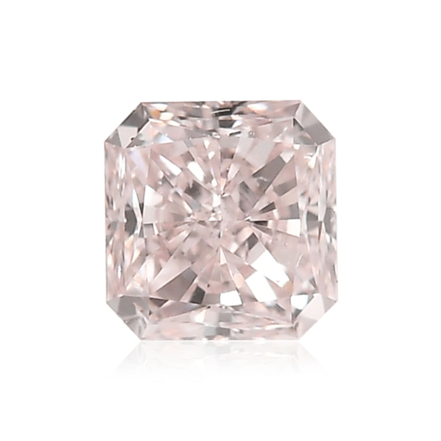 0,50 Karat sehr hellrosa strahlender Diamant SI2 GIA