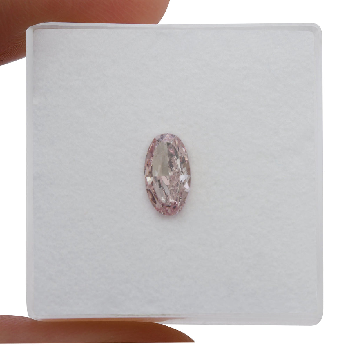 Ovaler Diamant | 0,5 ct | Rosa (Fancy Pink) | VS2 | GIA | Ref. 717877