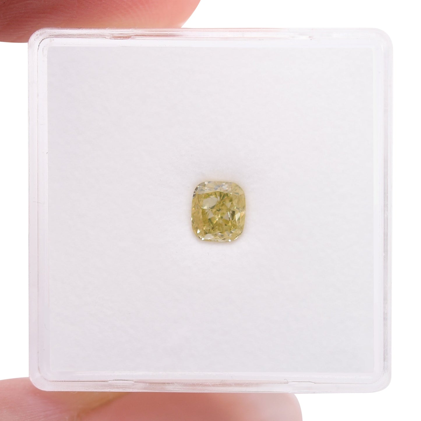 0,50 Karat Fancy Yellow Cushion Diamond VS2 GIA