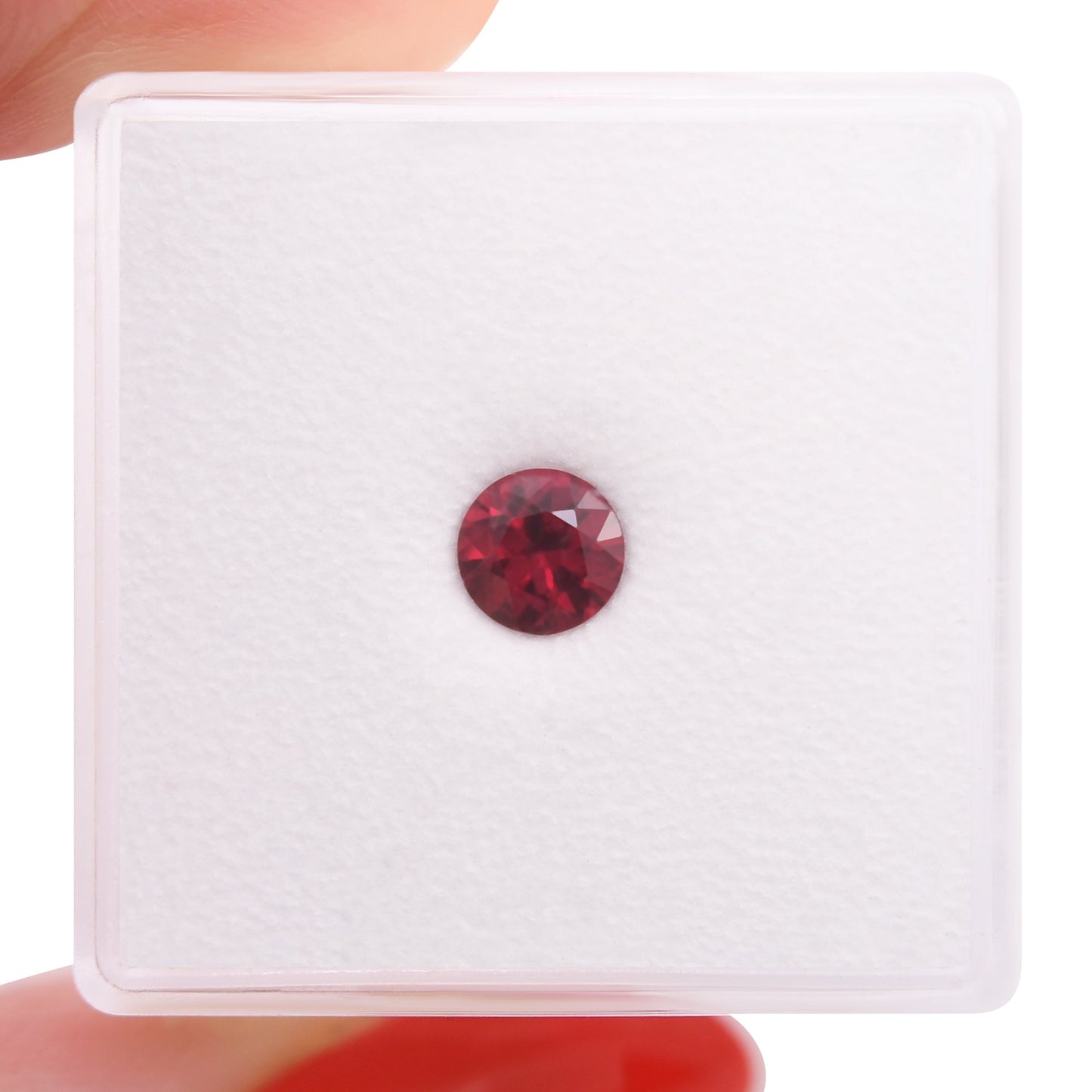0,56 Karat roter runder Rubin aus Mosambik
